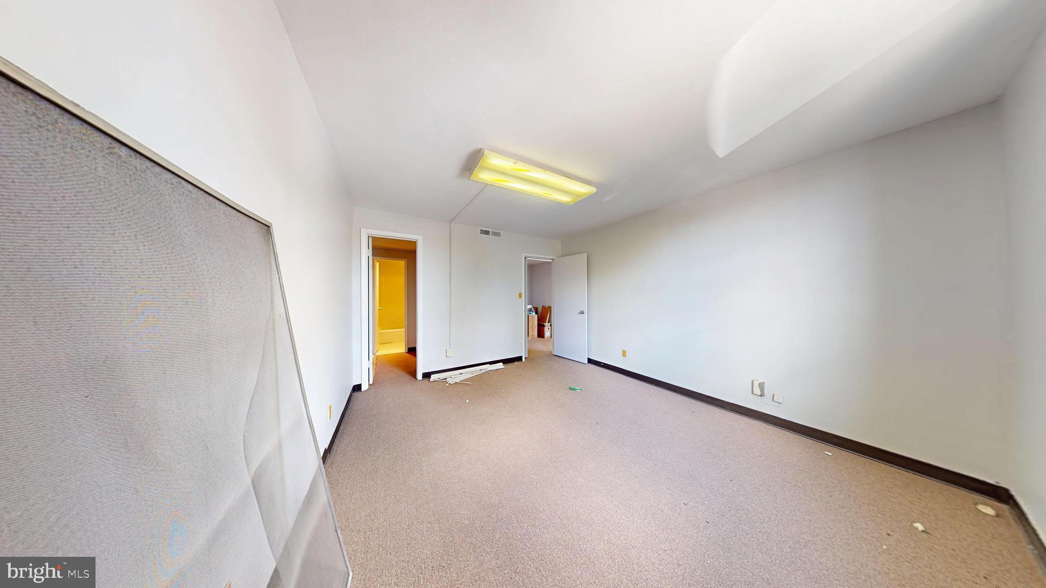 FORTY SIX HUNDRED - Residential