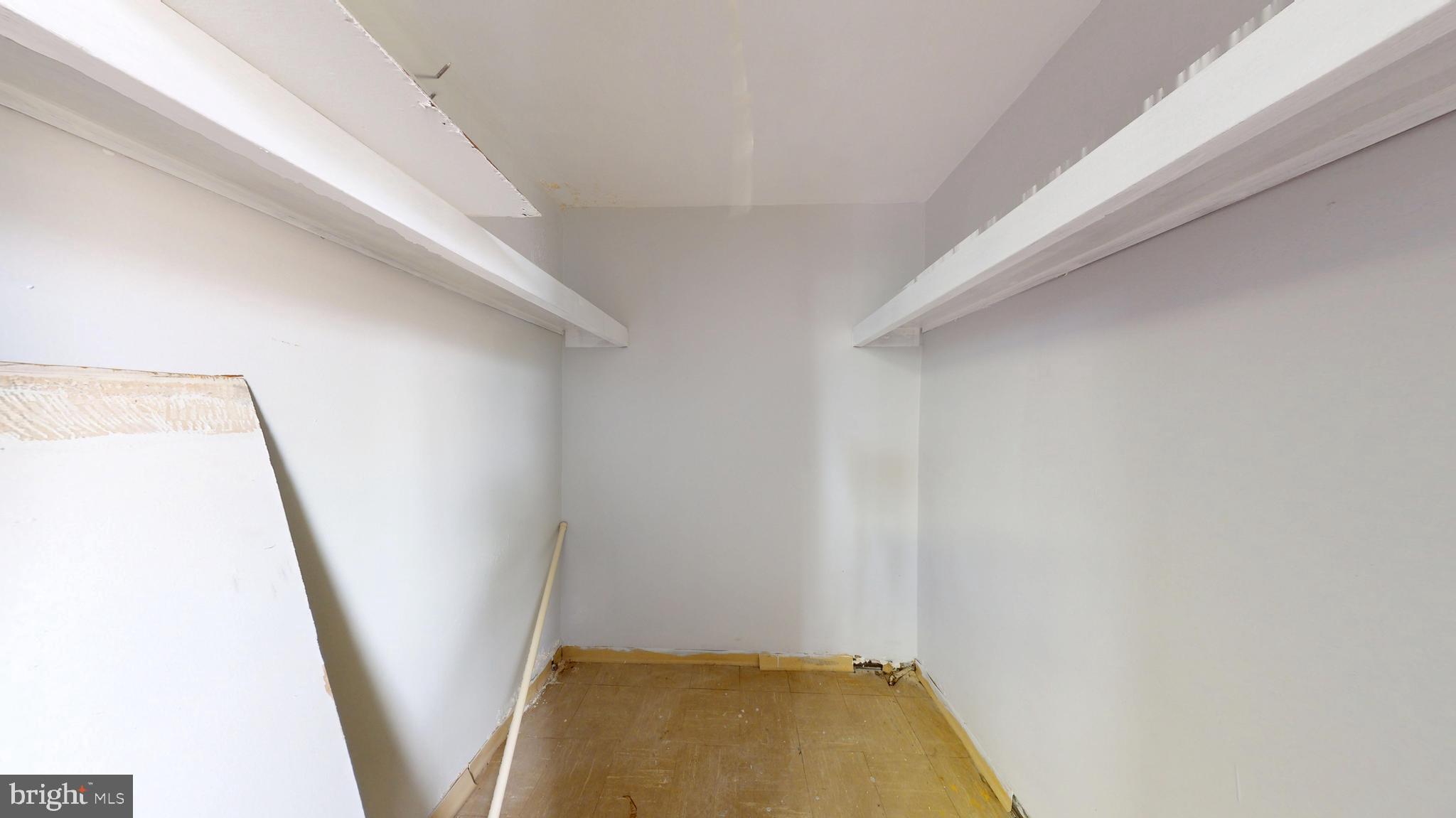 FORTY SIX HUNDRED - Residential