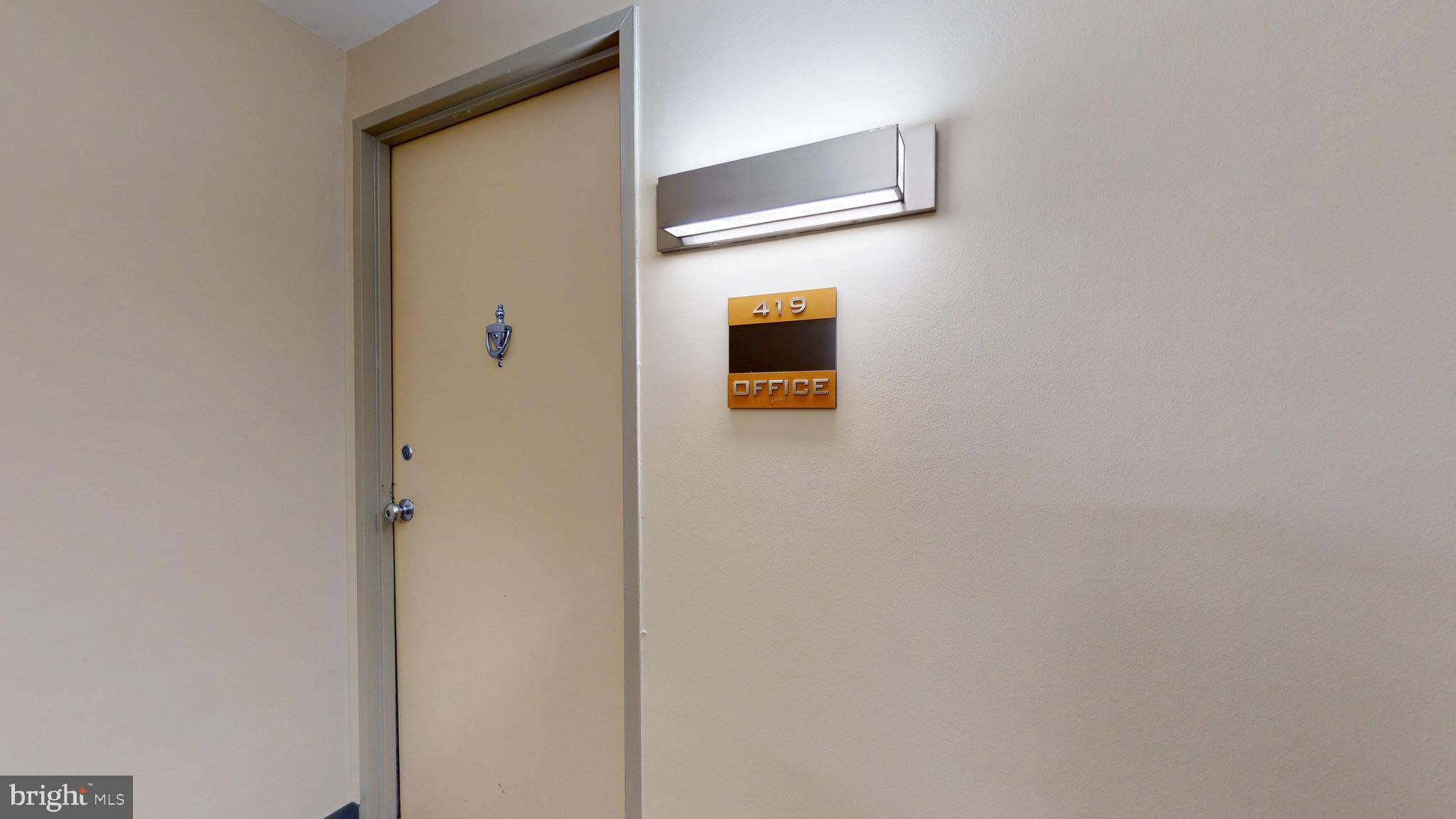 4600 DUKE STREET 419 / 420