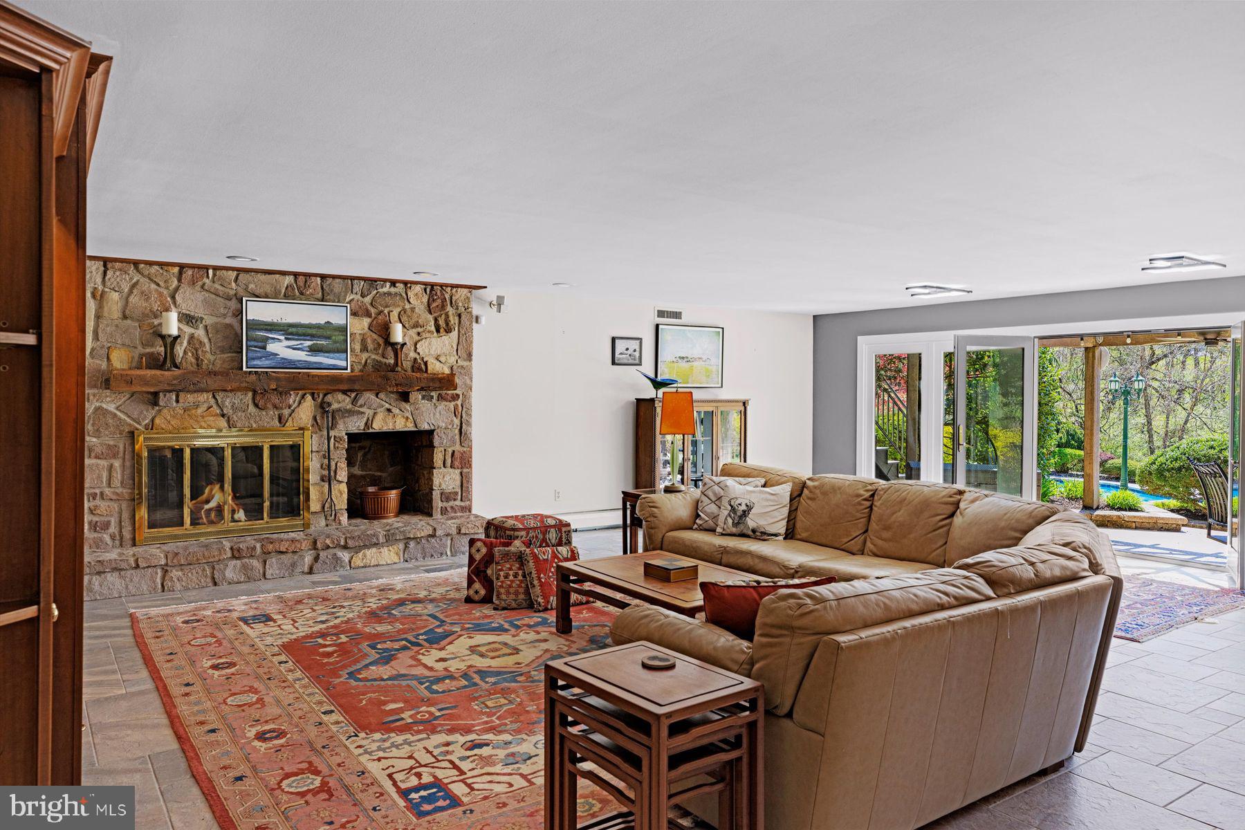 TIMBER RIDGE - Residential