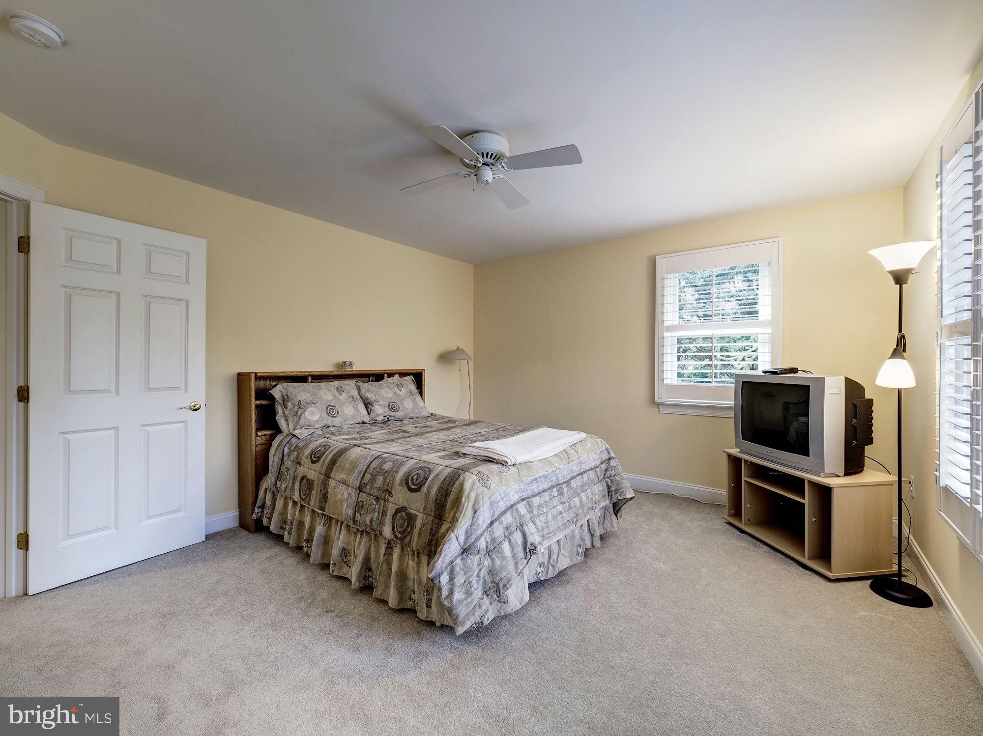 GOLF ESTATES - Residential