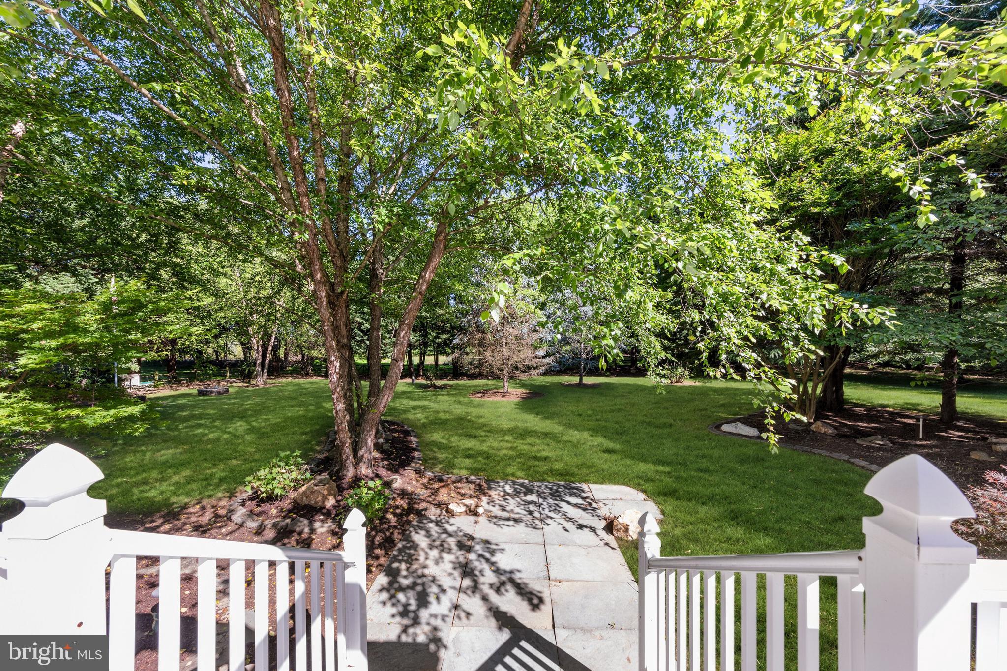 GOLF ESTATES - Residential