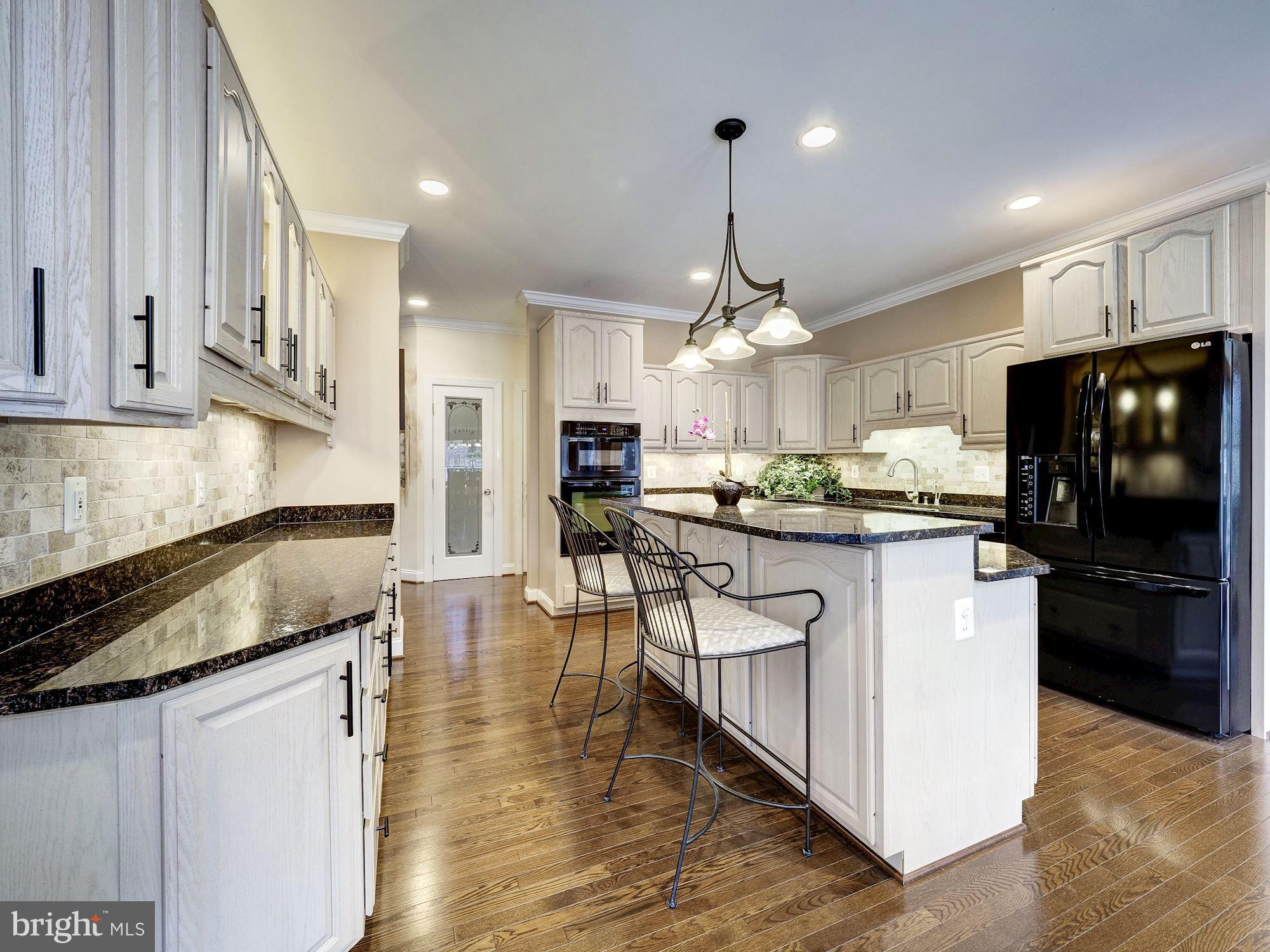 GOLF ESTATES - Residential