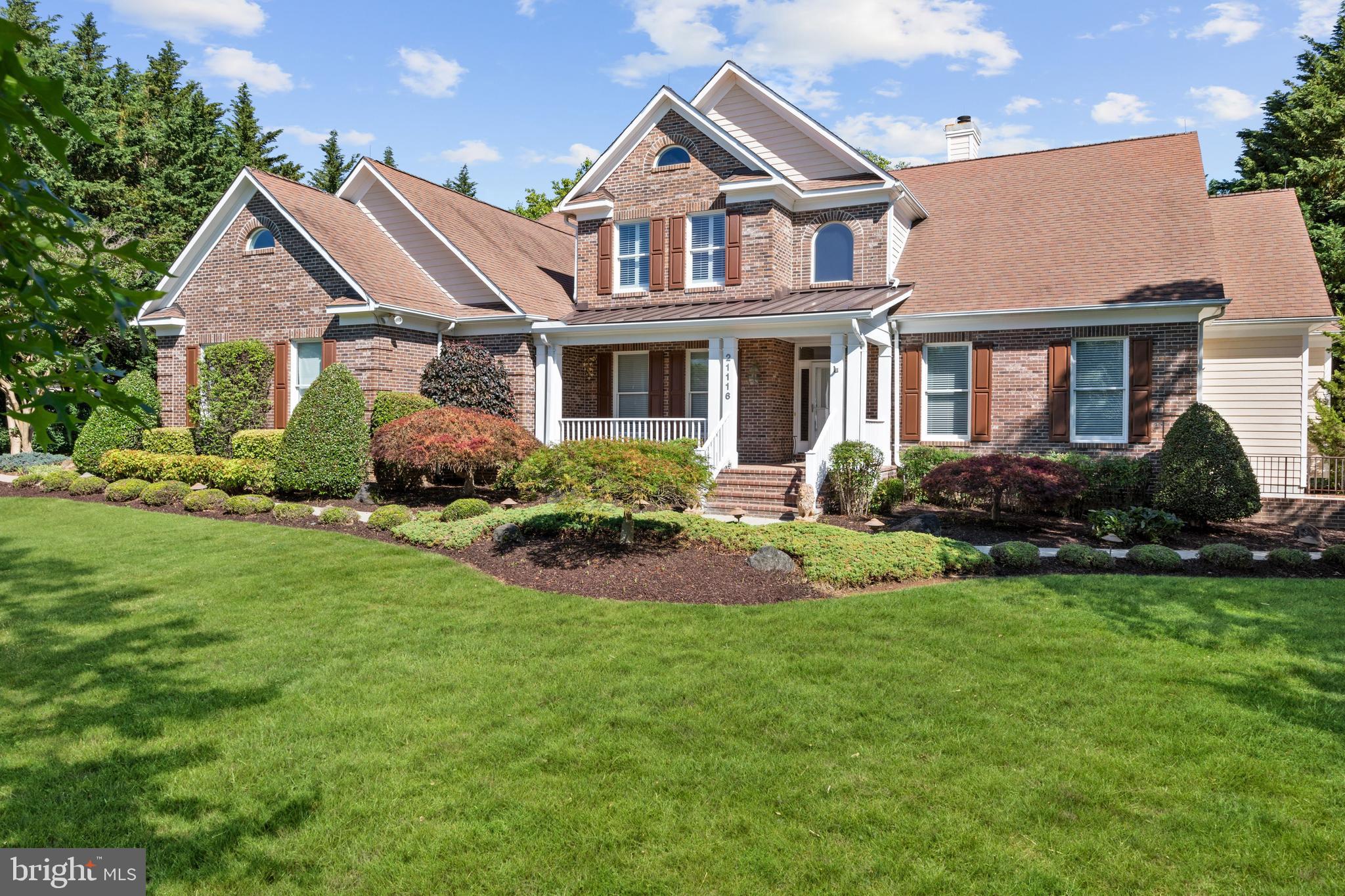 GOLF ESTATES - Residential