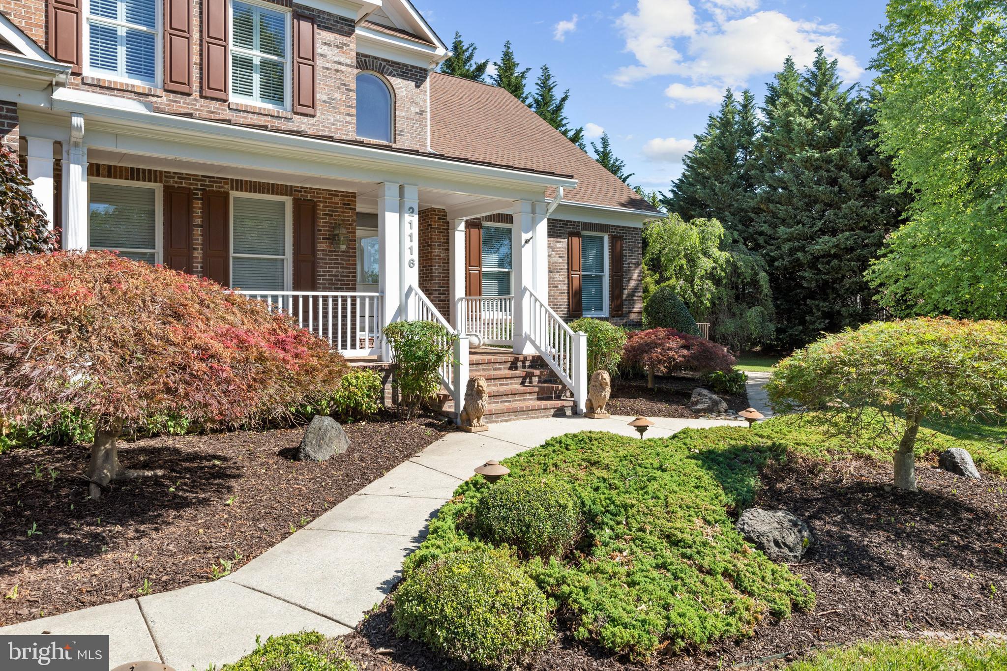 GOLF ESTATES - Residential