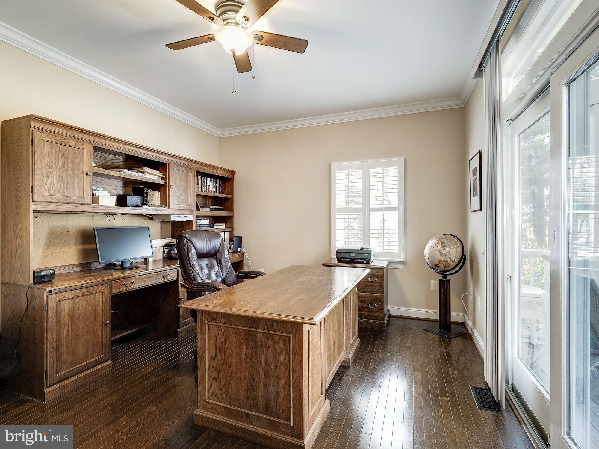 GOLF ESTATES - Residential