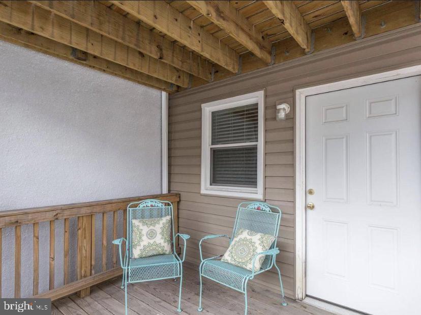 LOCUST POINT - Residential Lease