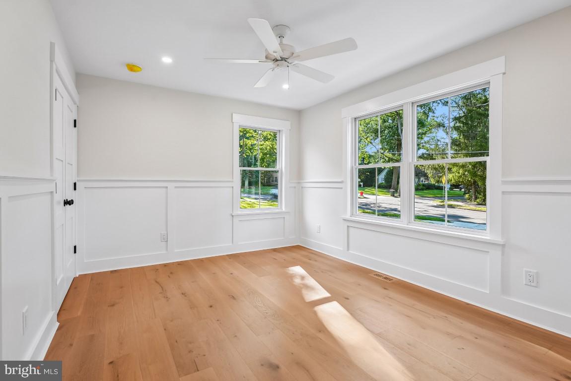 406 LONGWOOD DRIVE