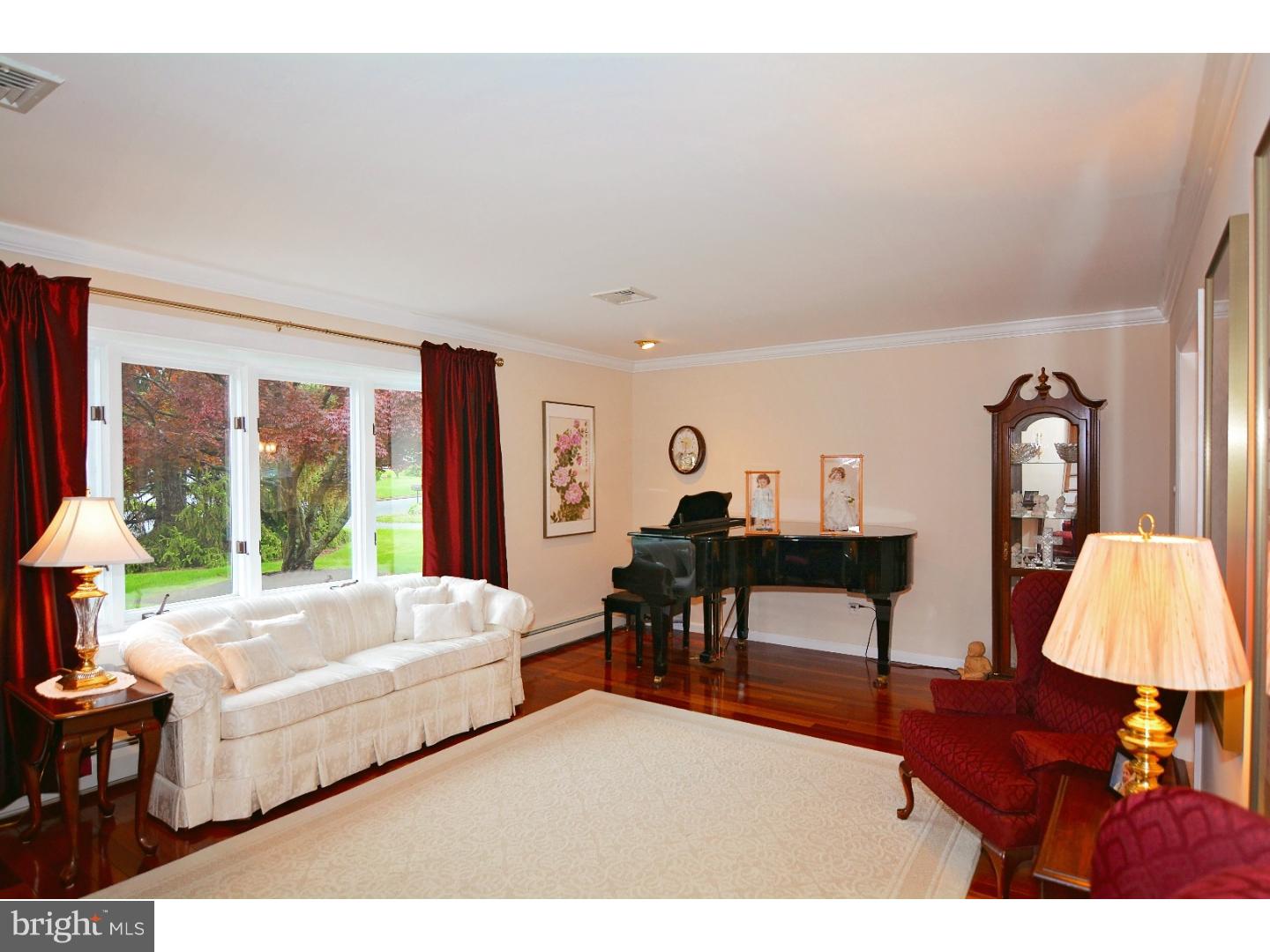 COLLEGE PARK - Residential