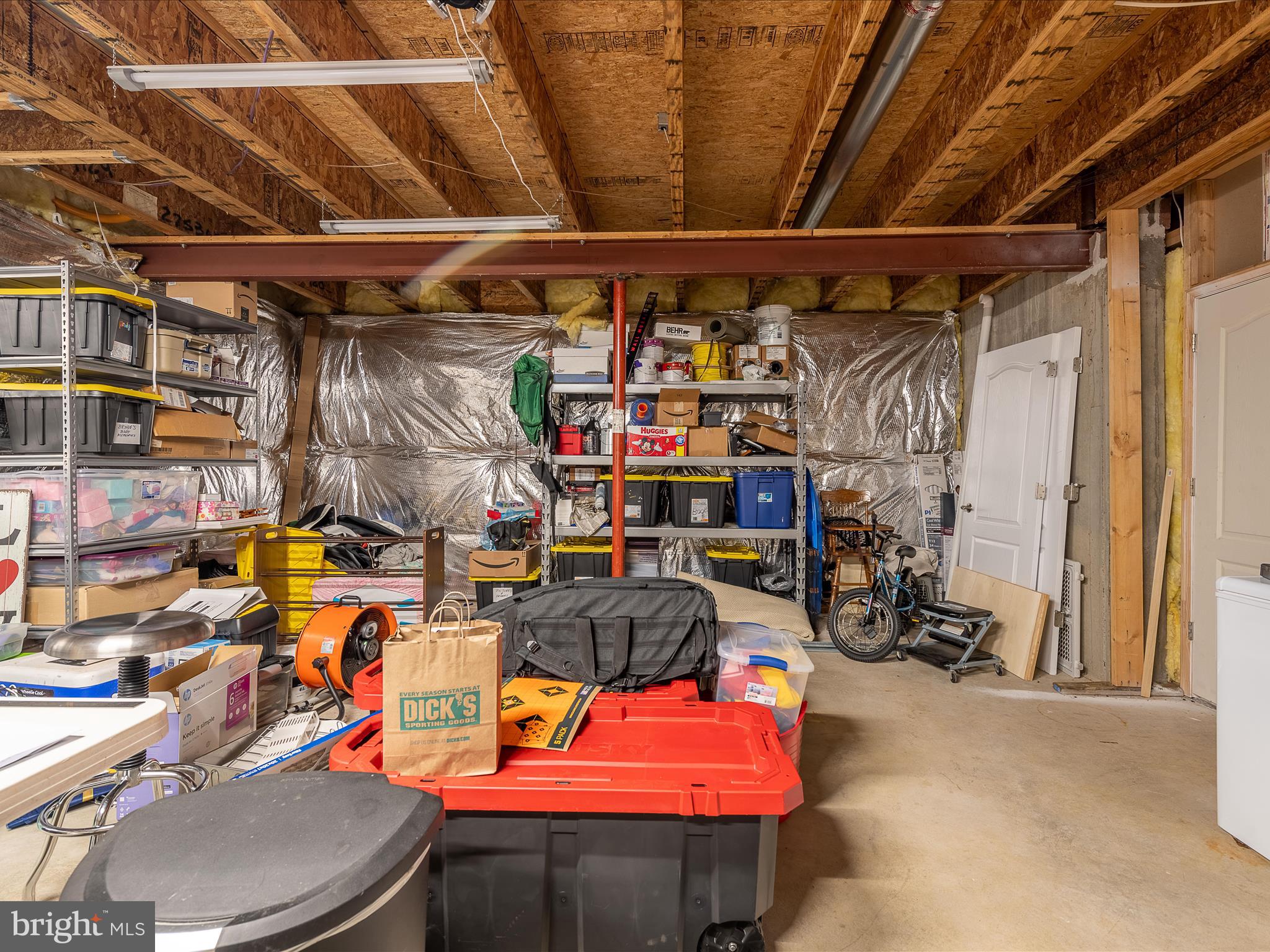 BROOKFIELD - Residential Lease