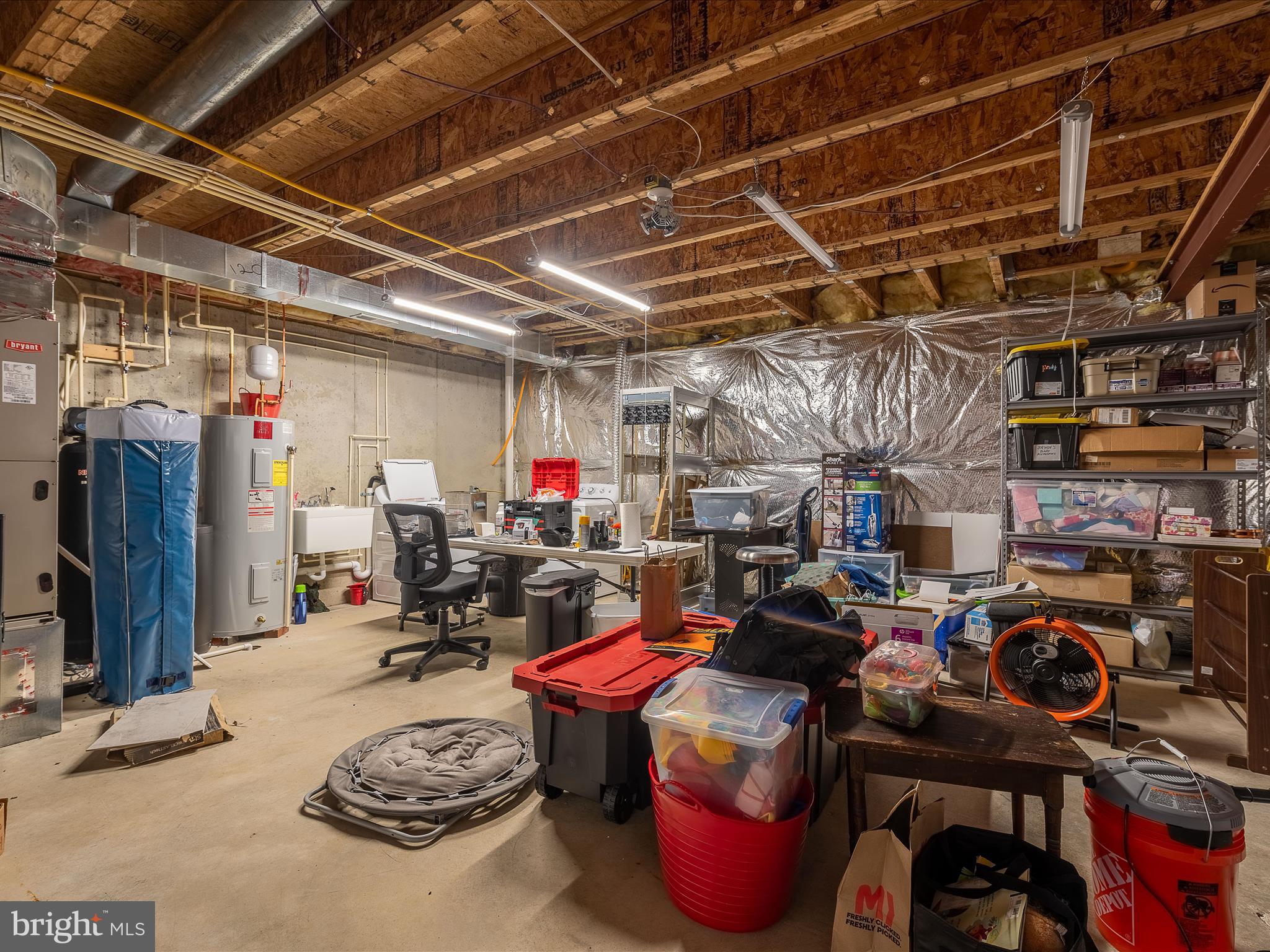 BROOKFIELD - Residential Lease