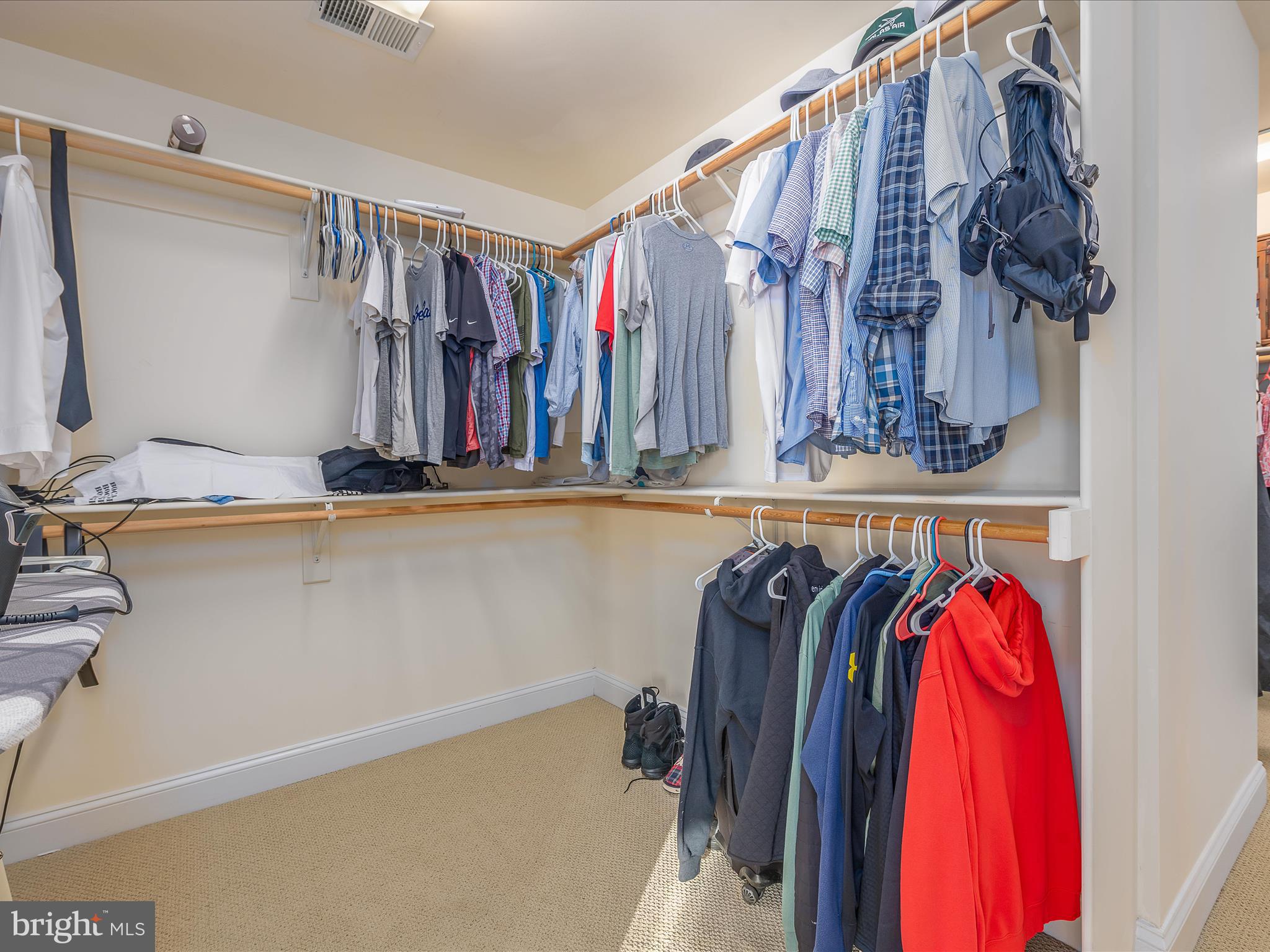 BROOKFIELD - Residential Lease