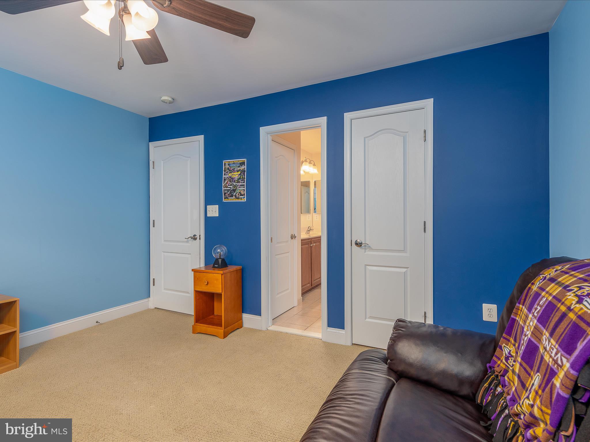 BROOKFIELD - Residential Lease