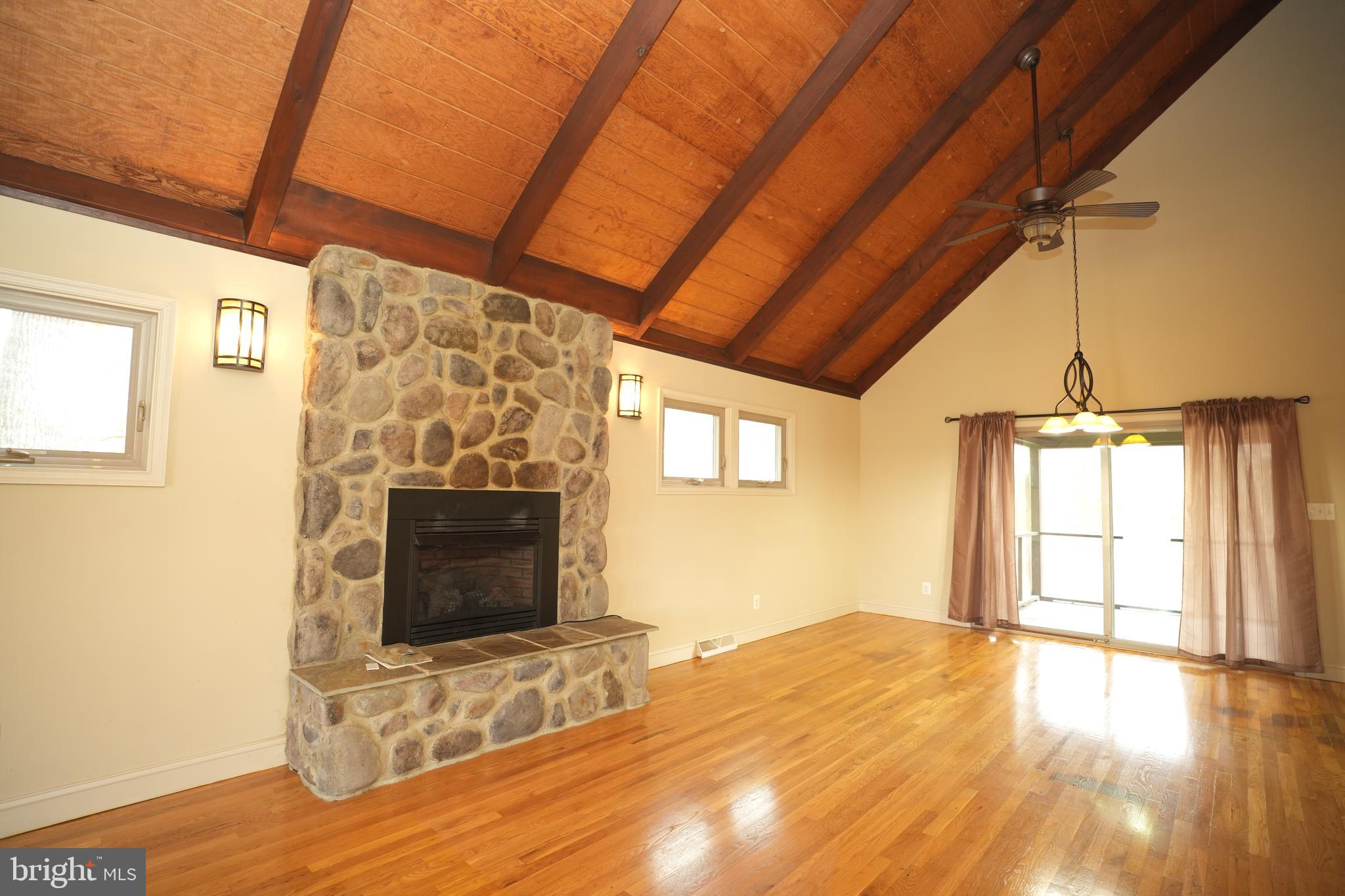 BRETON BAY/SOCIETY HILL - Residential