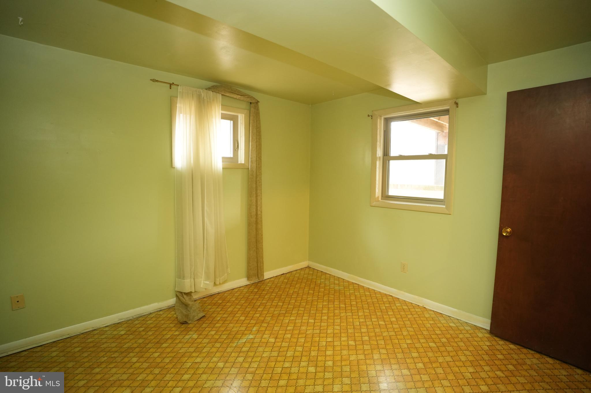 BRETON BAY/SOCIETY HILL - Residential