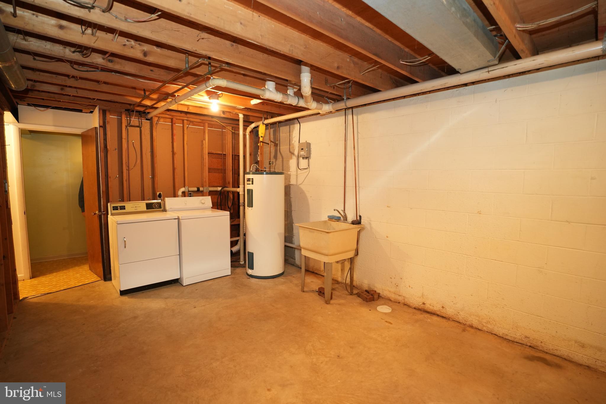 BRETON BAY/SOCIETY HILL - Residential