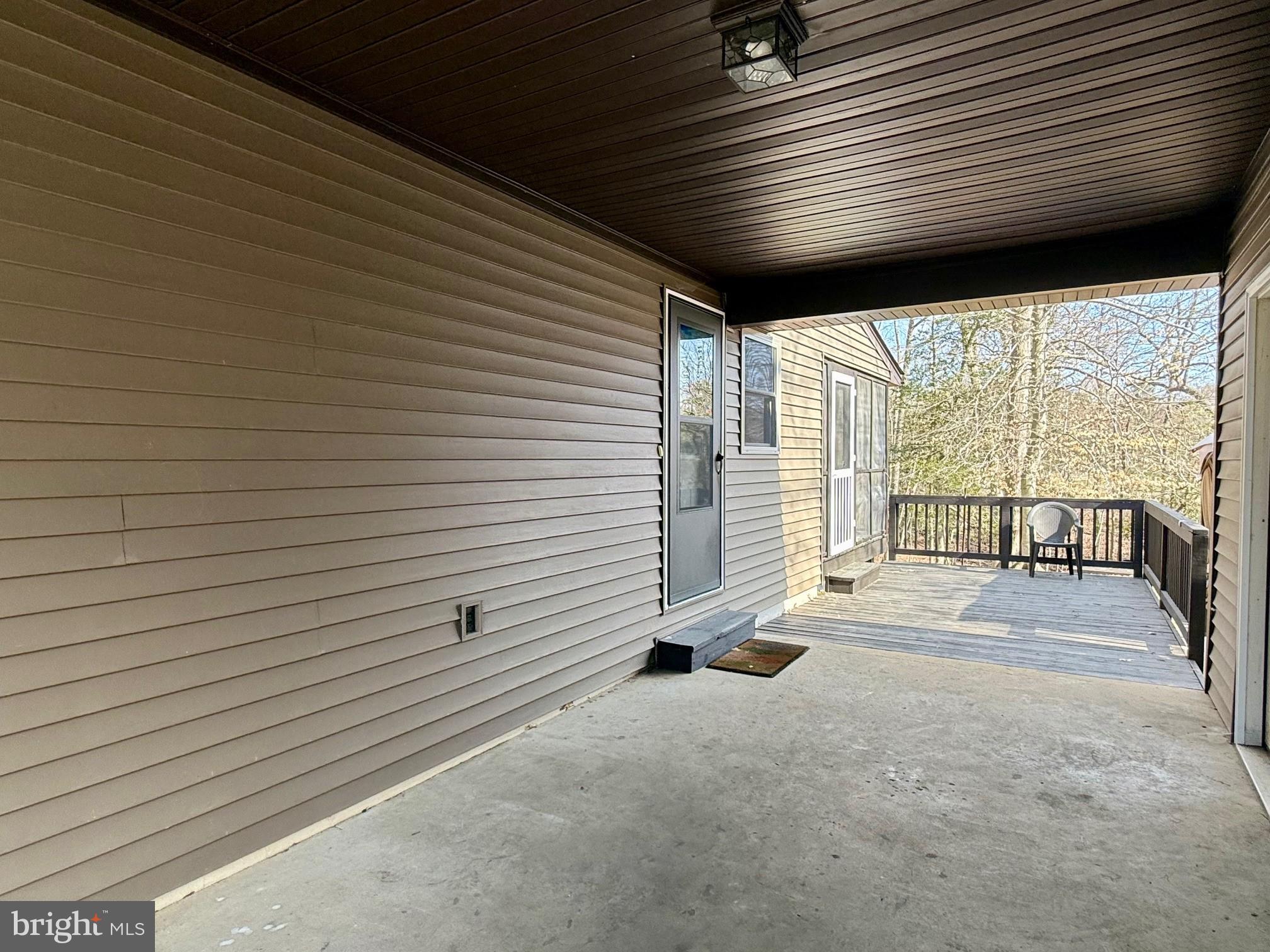 BRETON BAY/SOCIETY HILL - Residential