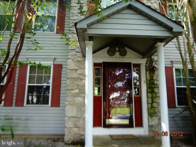 9 E Saxony Drive NE, New Castle, DE 19720