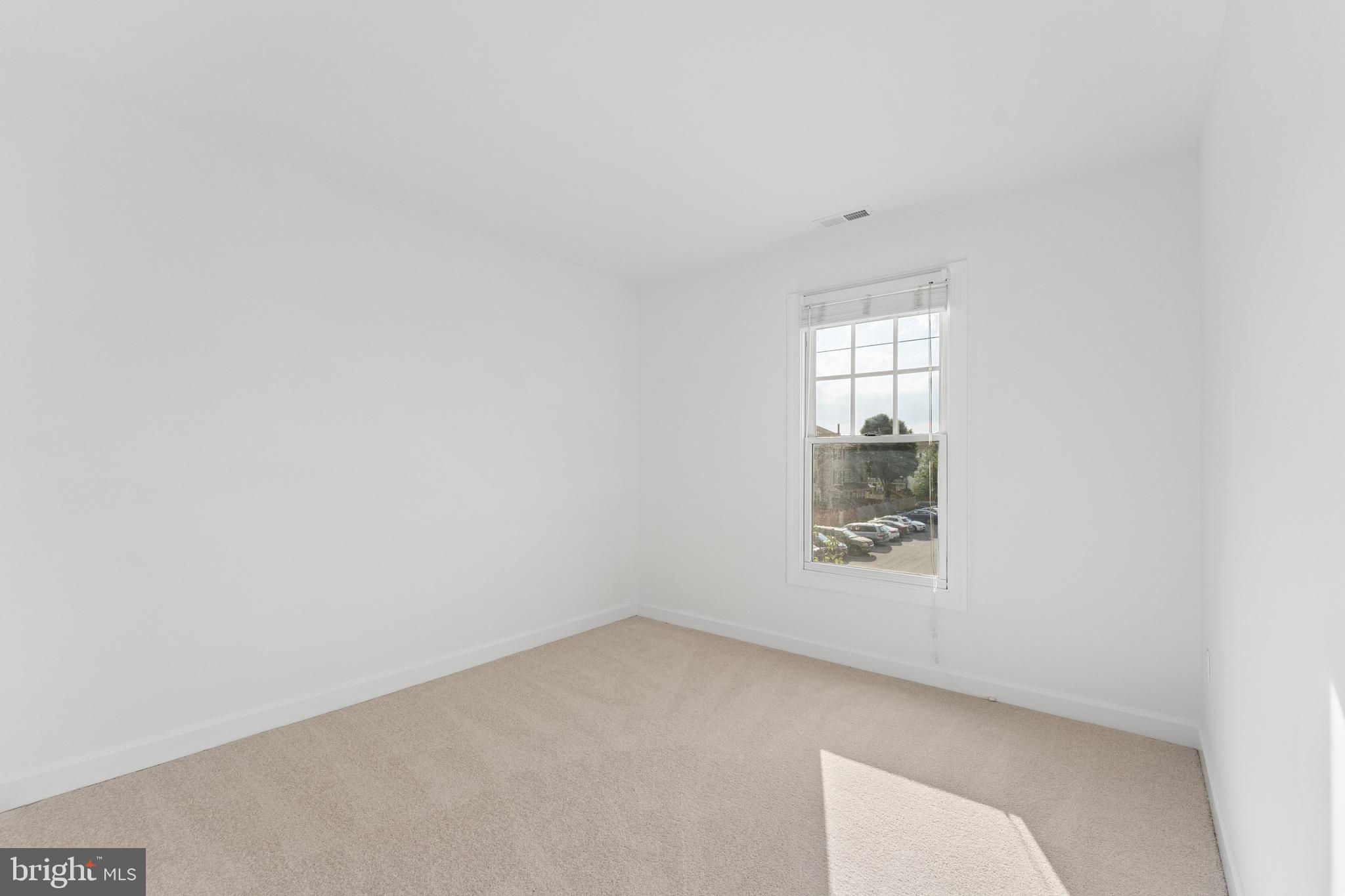 KINGSBROOK - Residential