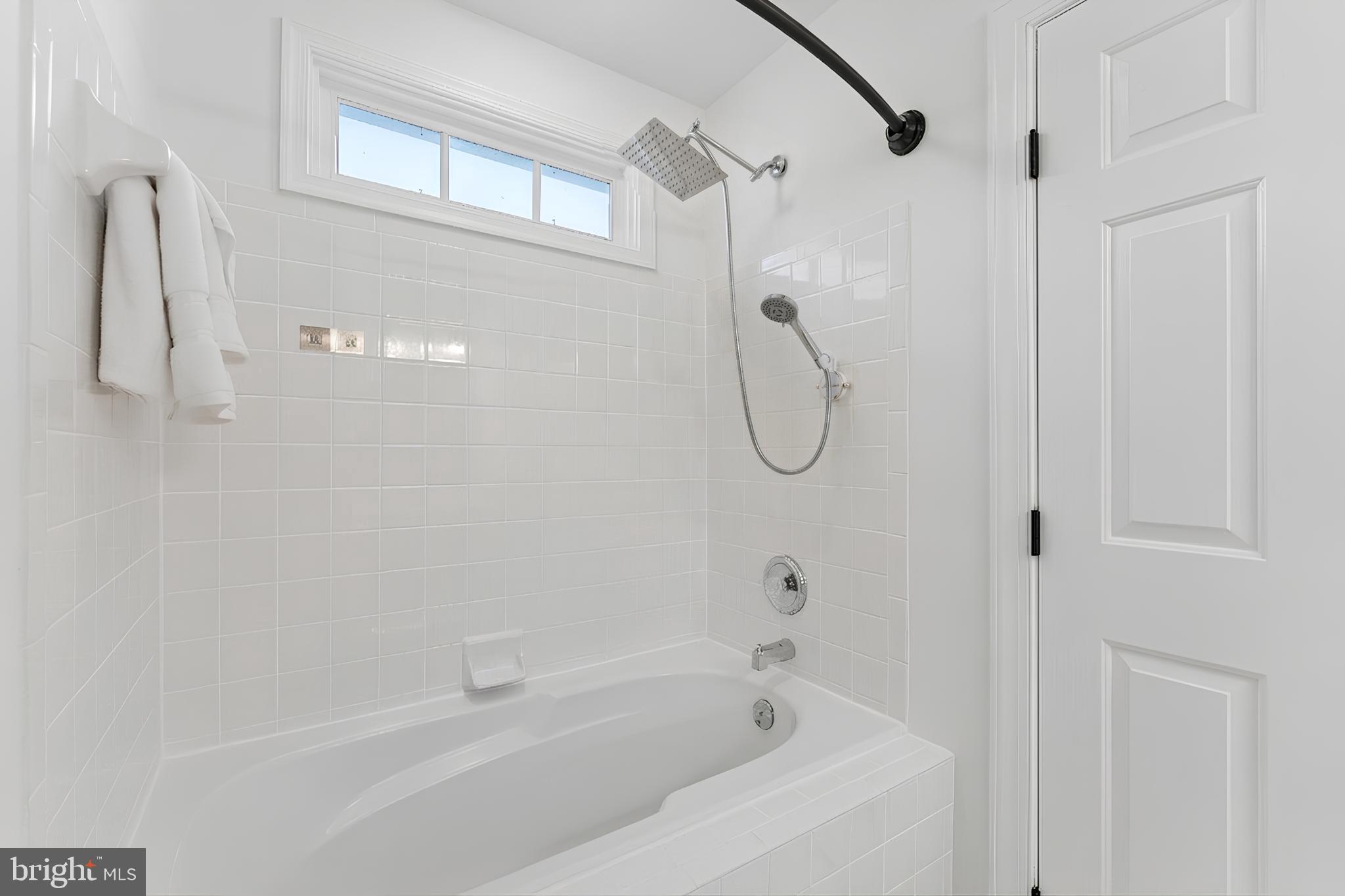 KINGSBROOK - Residential