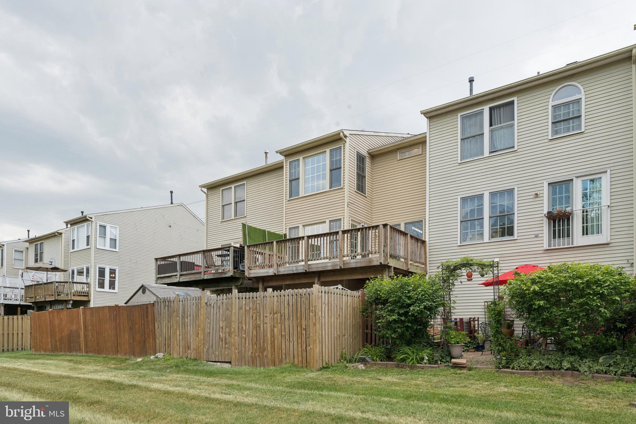 KINGSBROOK - Residential