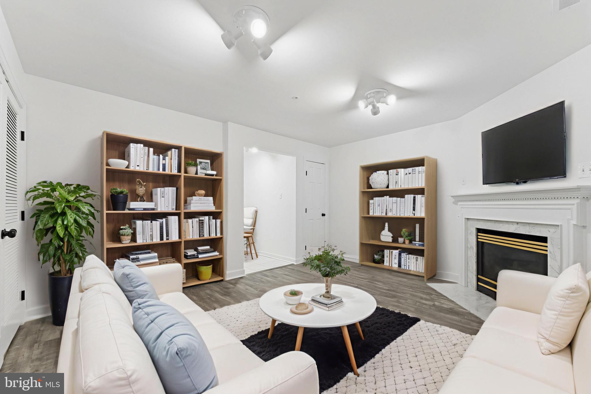 KINGSBROOK - Residential