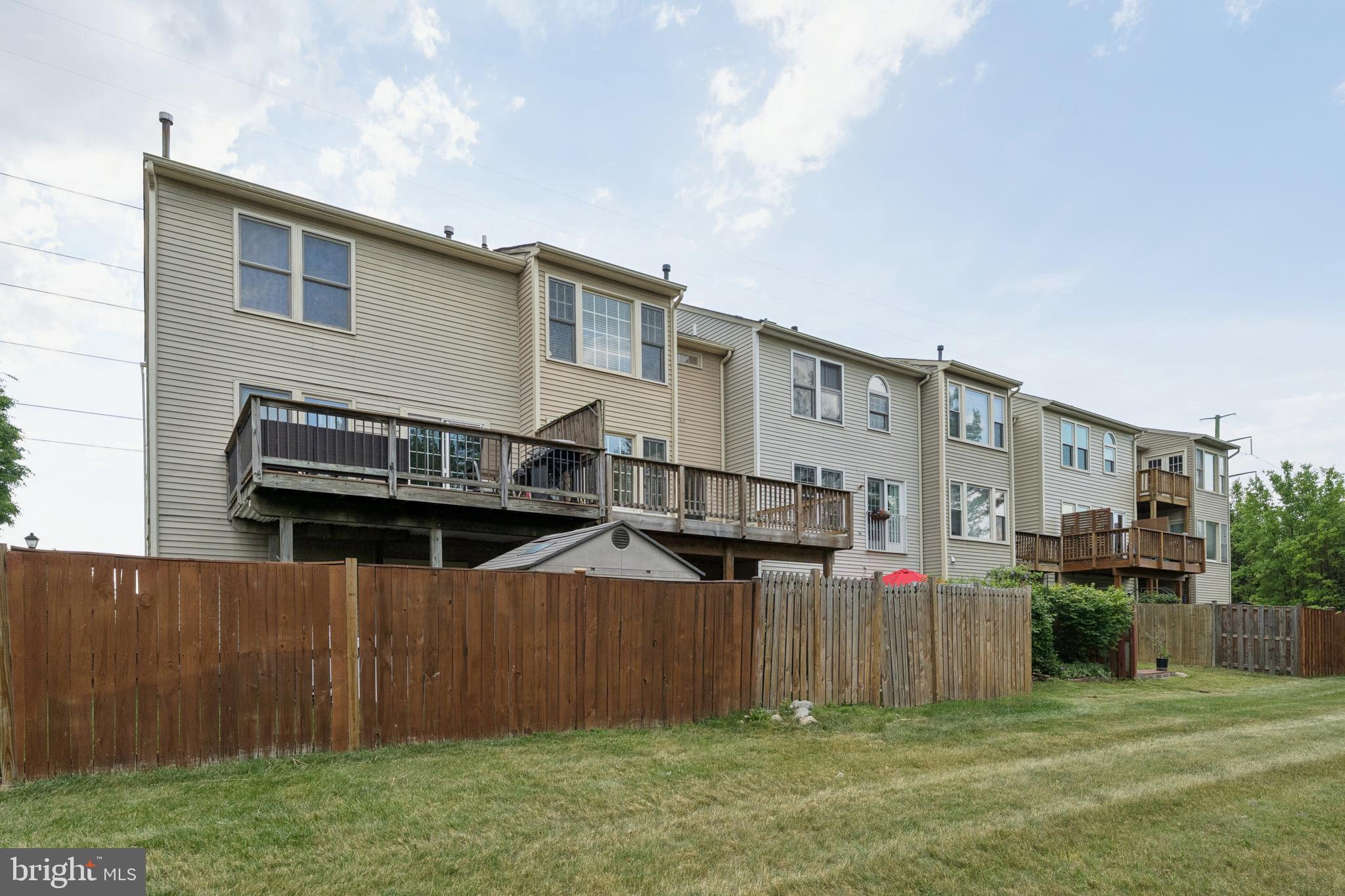 KINGSBROOK - Residential