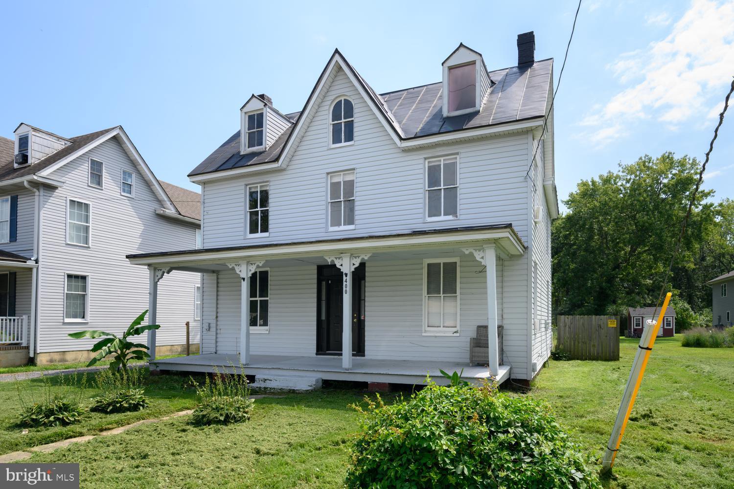 400 MAIN STREET