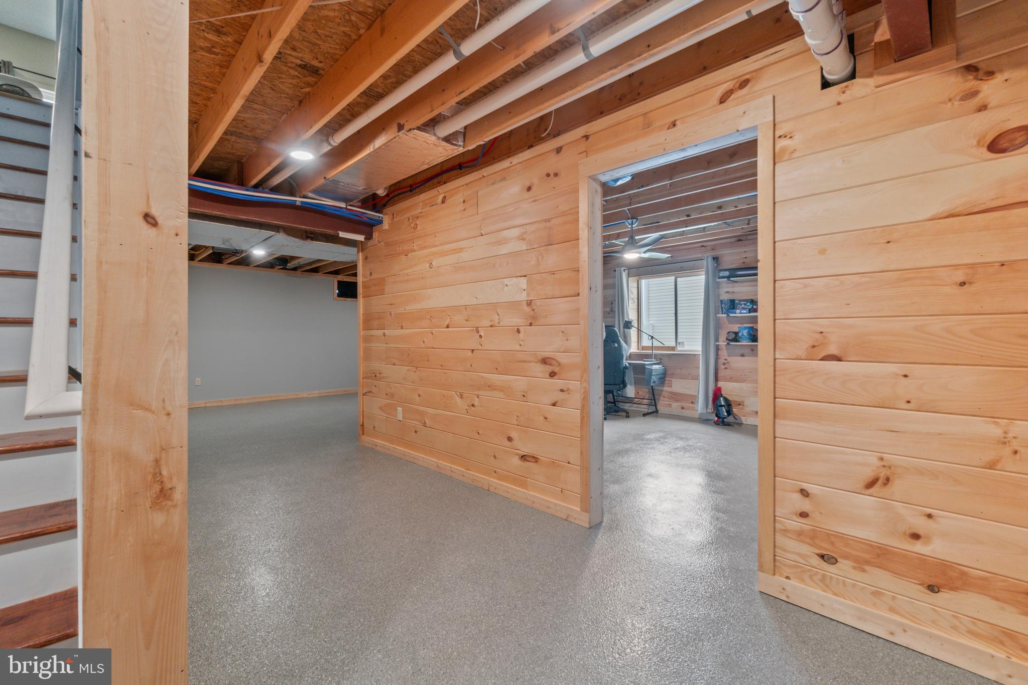 LEXINGTON ESTATES - Residential