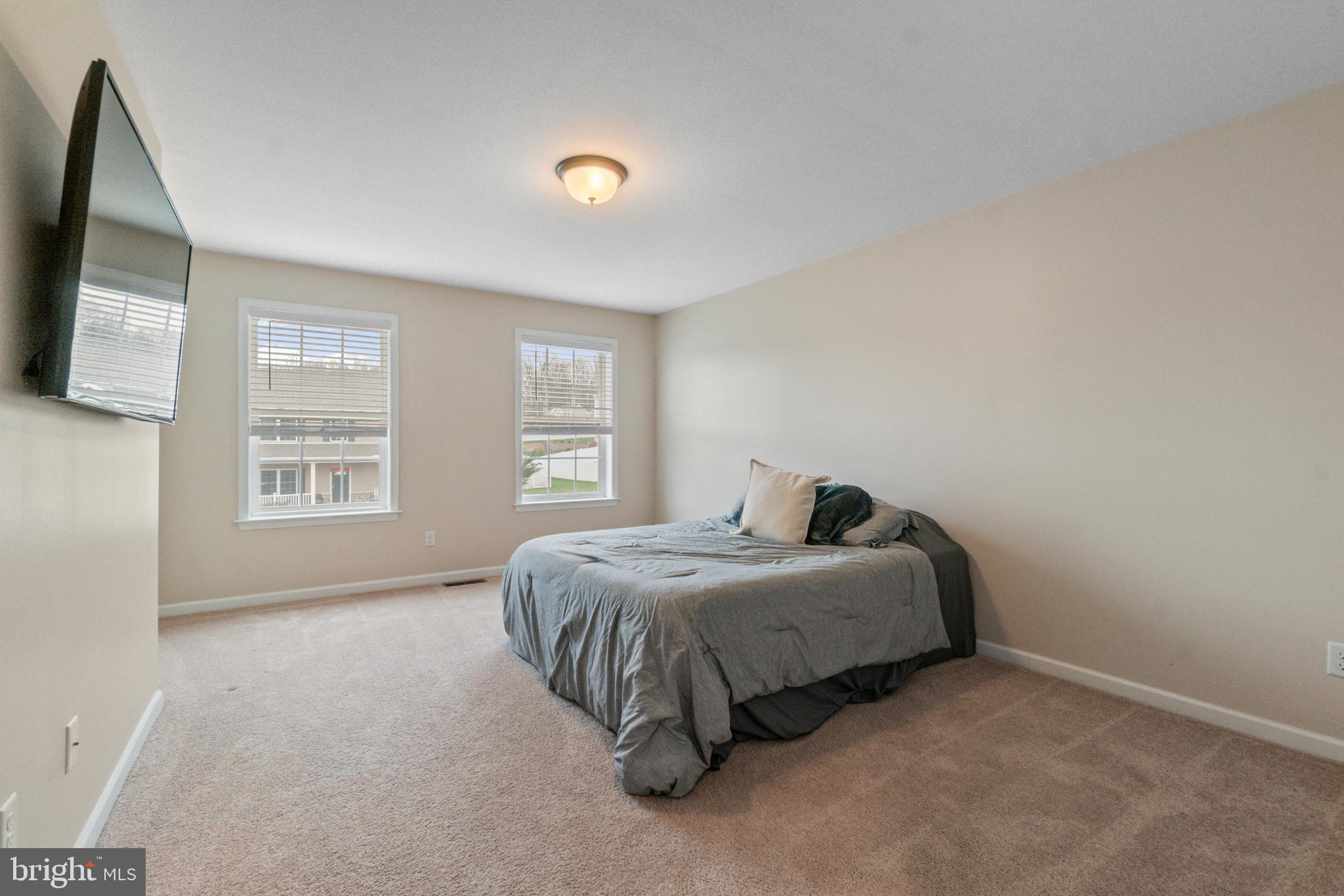 LEXINGTON ESTATES - Residential