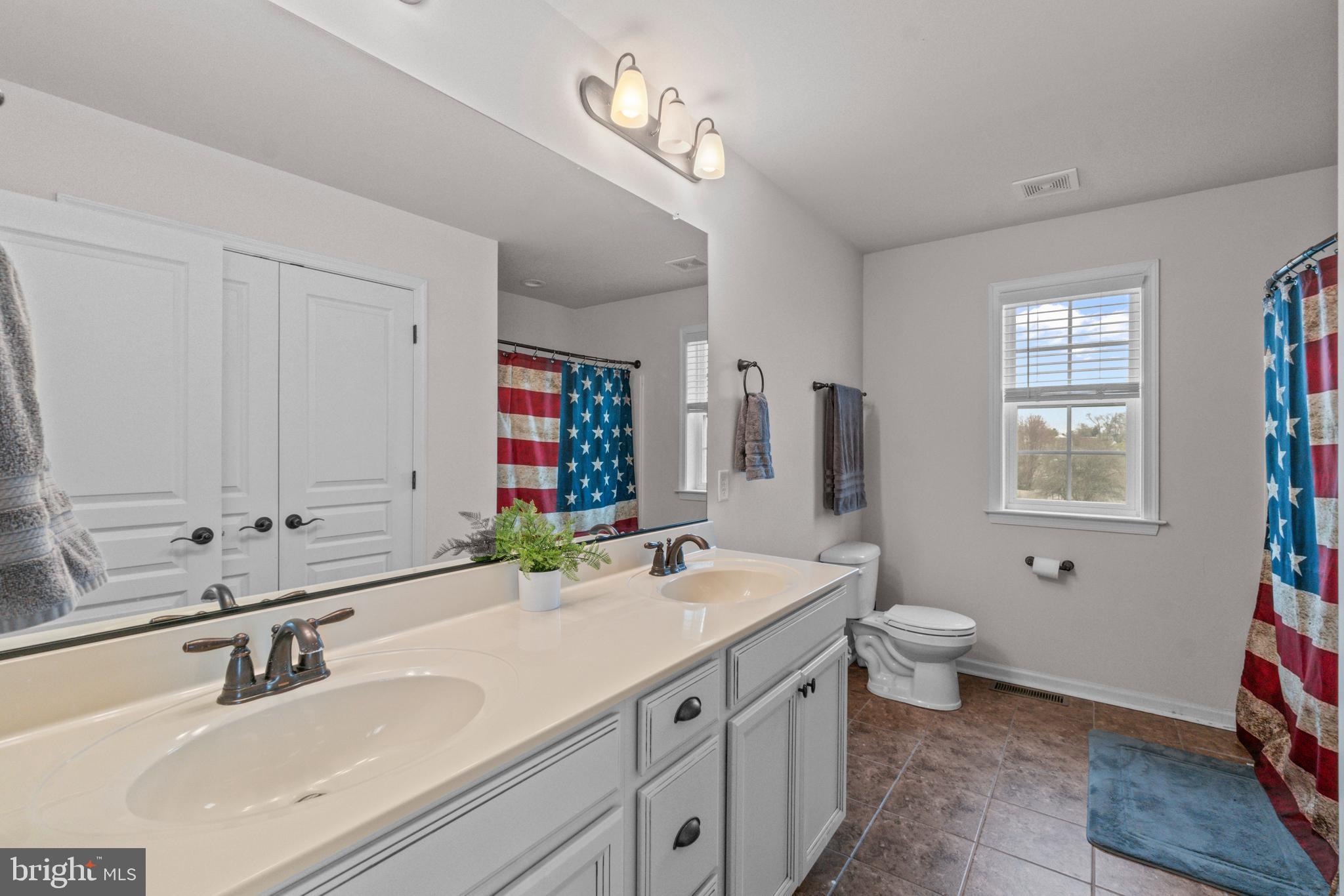 LEXINGTON ESTATES - Residential