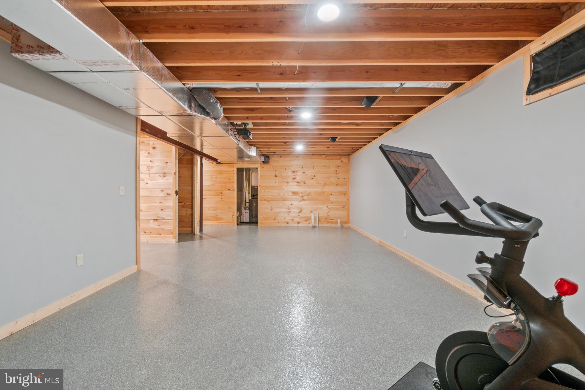 LEXINGTON ESTATES - Residential