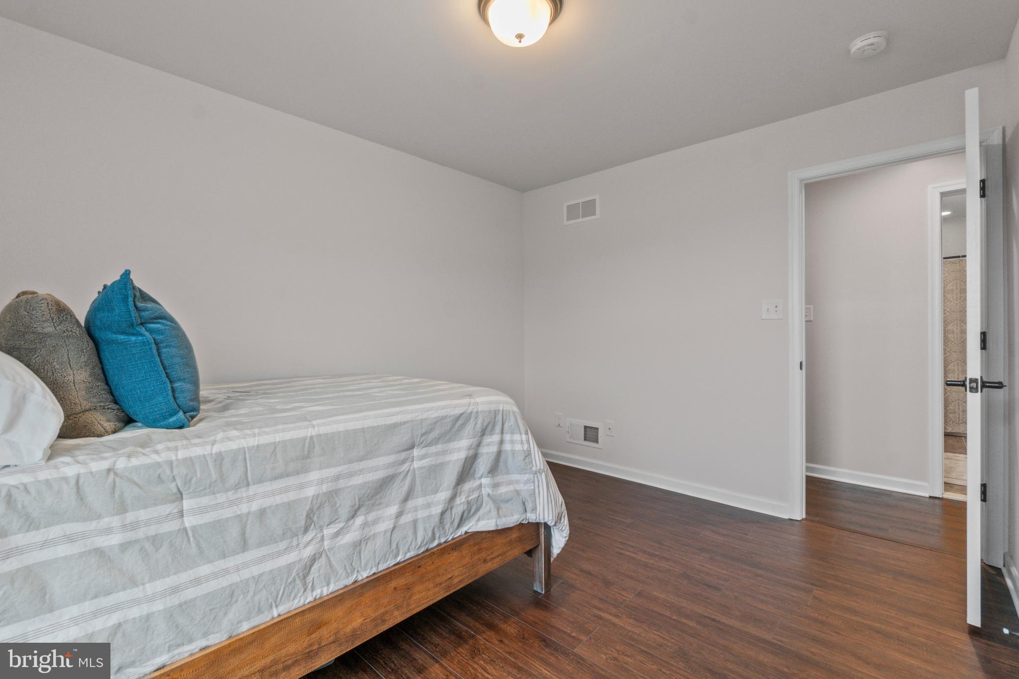 LEXINGTON ESTATES - Residential