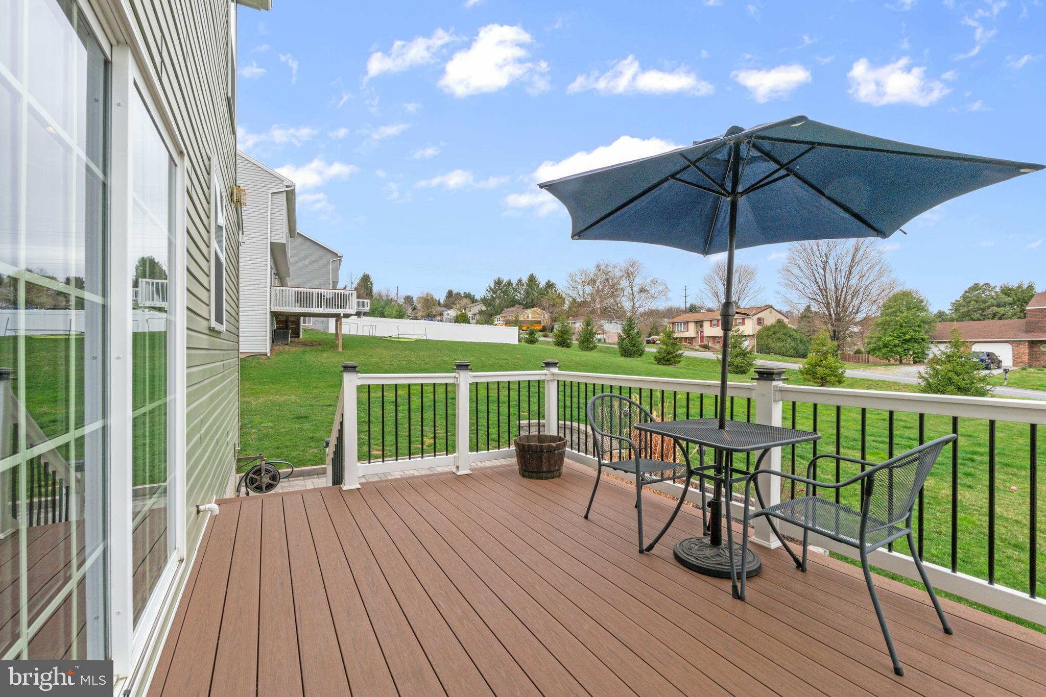 LEXINGTON ESTATES - Residential