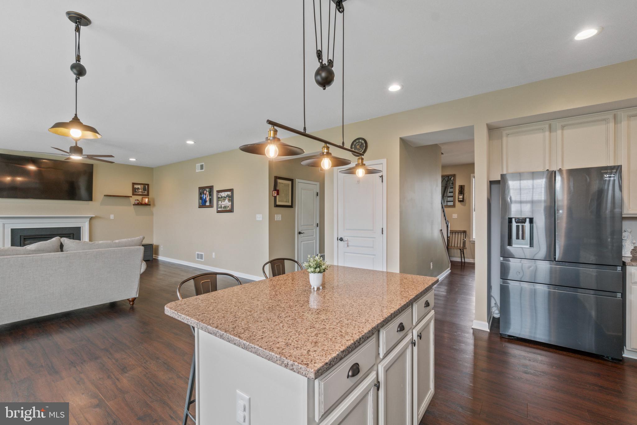 LEXINGTON ESTATES - Residential