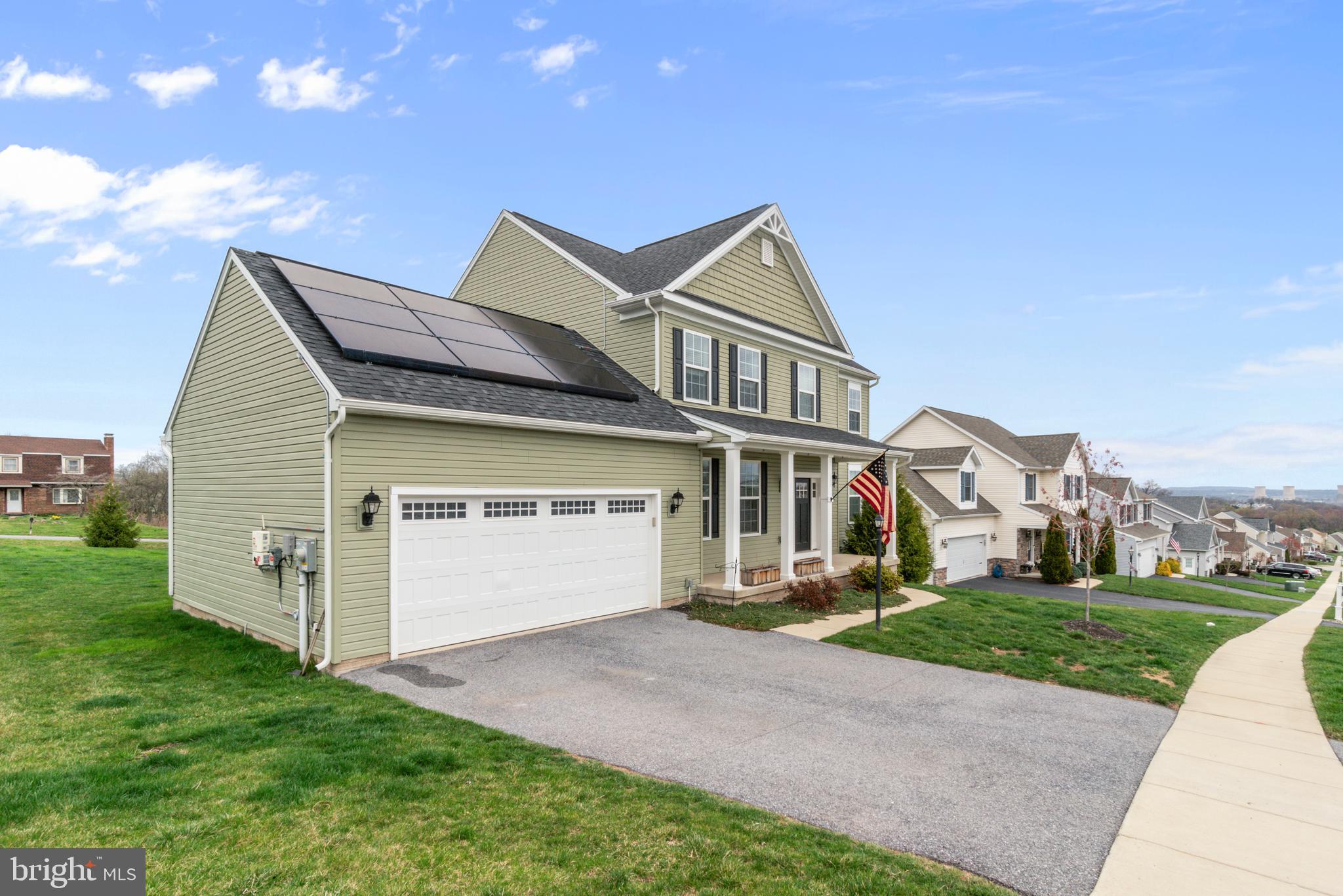 LEXINGTON ESTATES - Residential