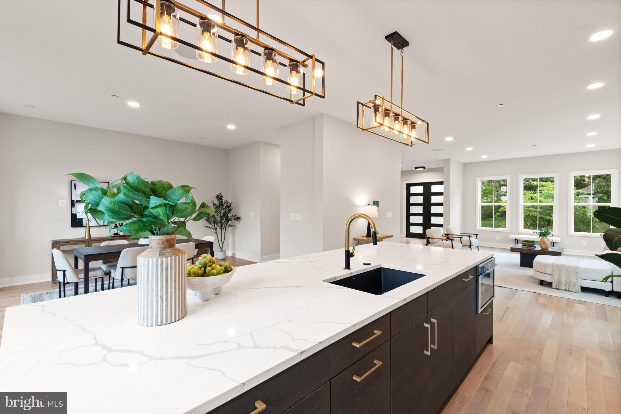 CHEVY CHASE - Residential