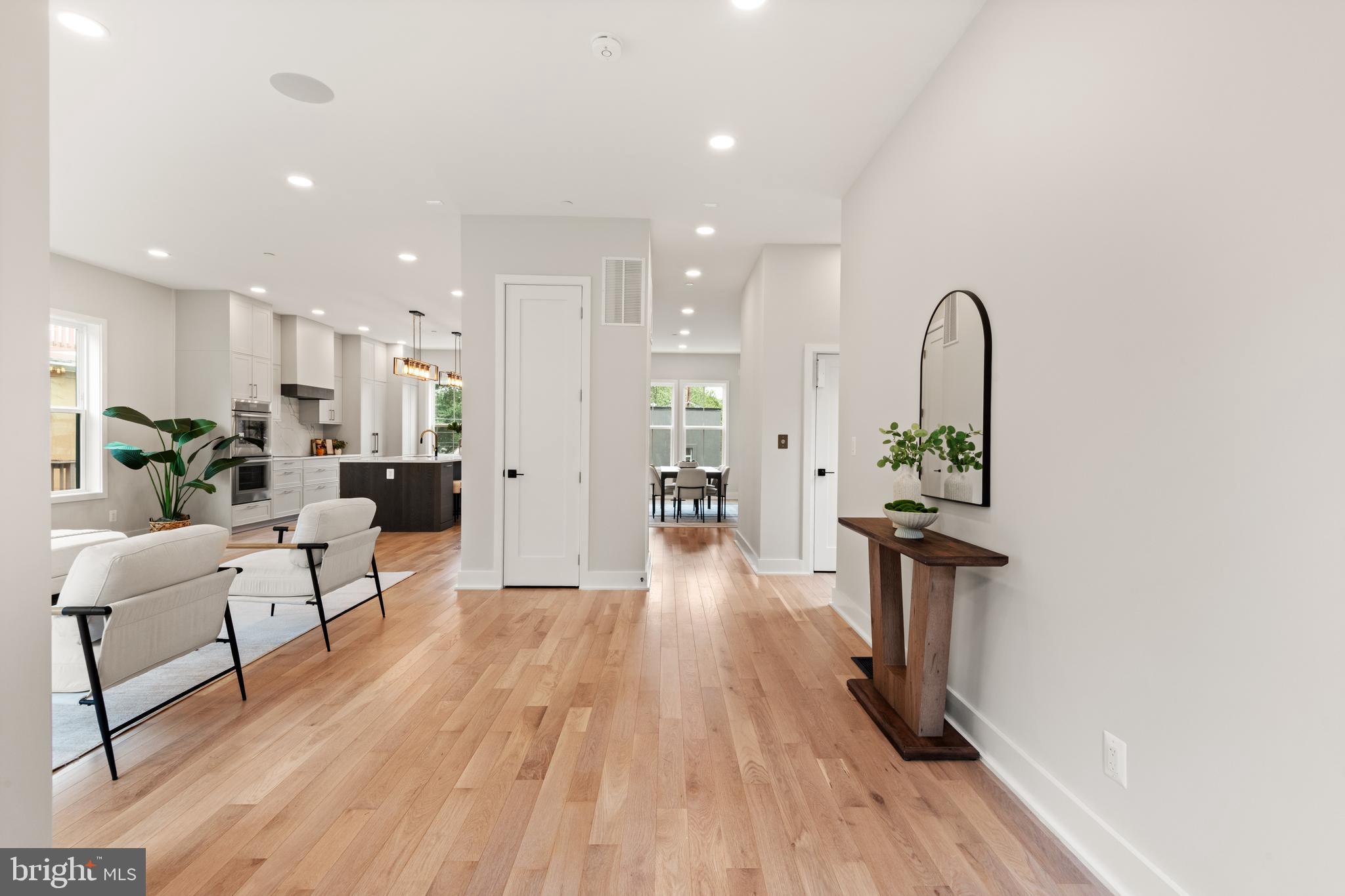 6008 34TH PLACE NW