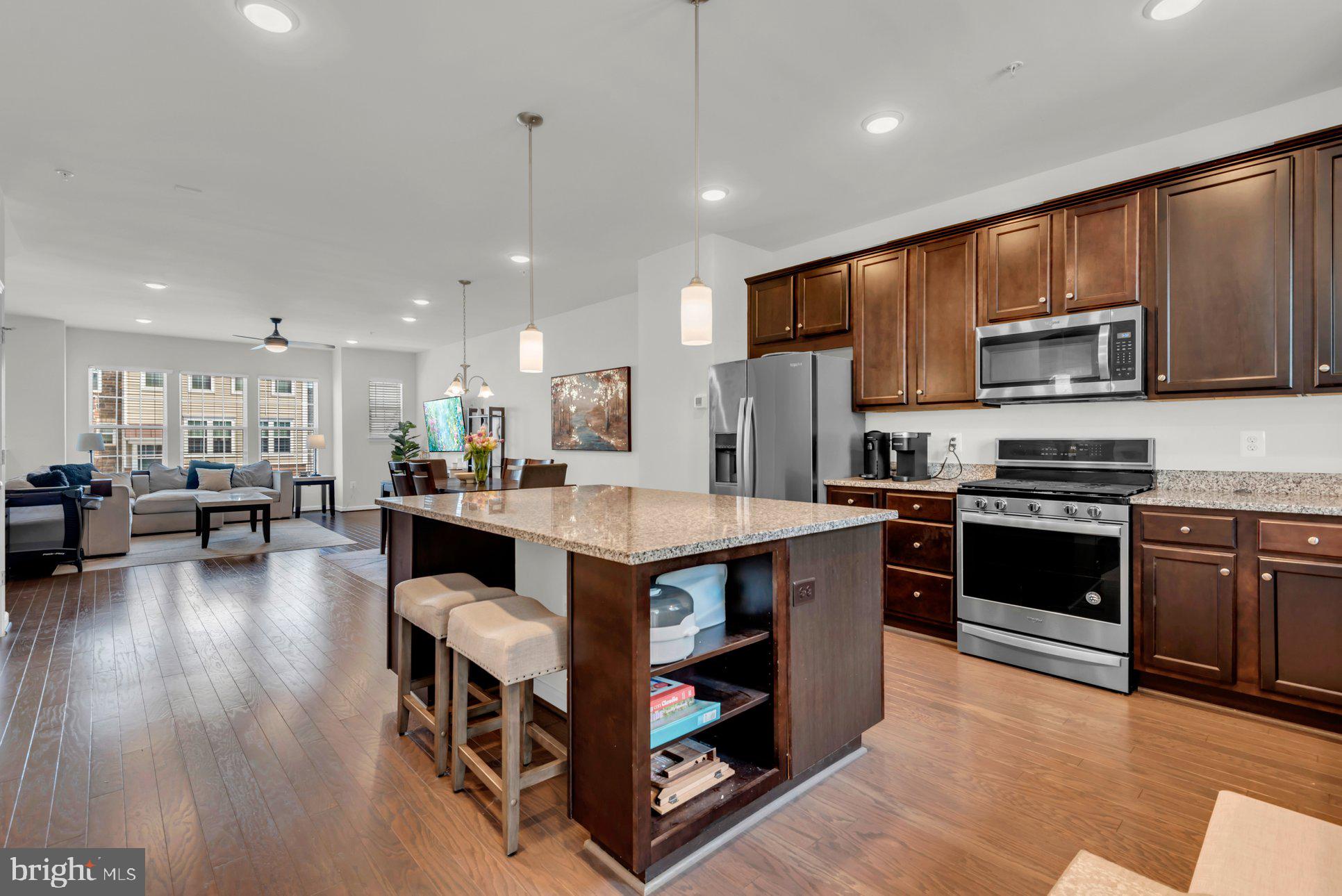 8321 MEADOWOOD DRIVE