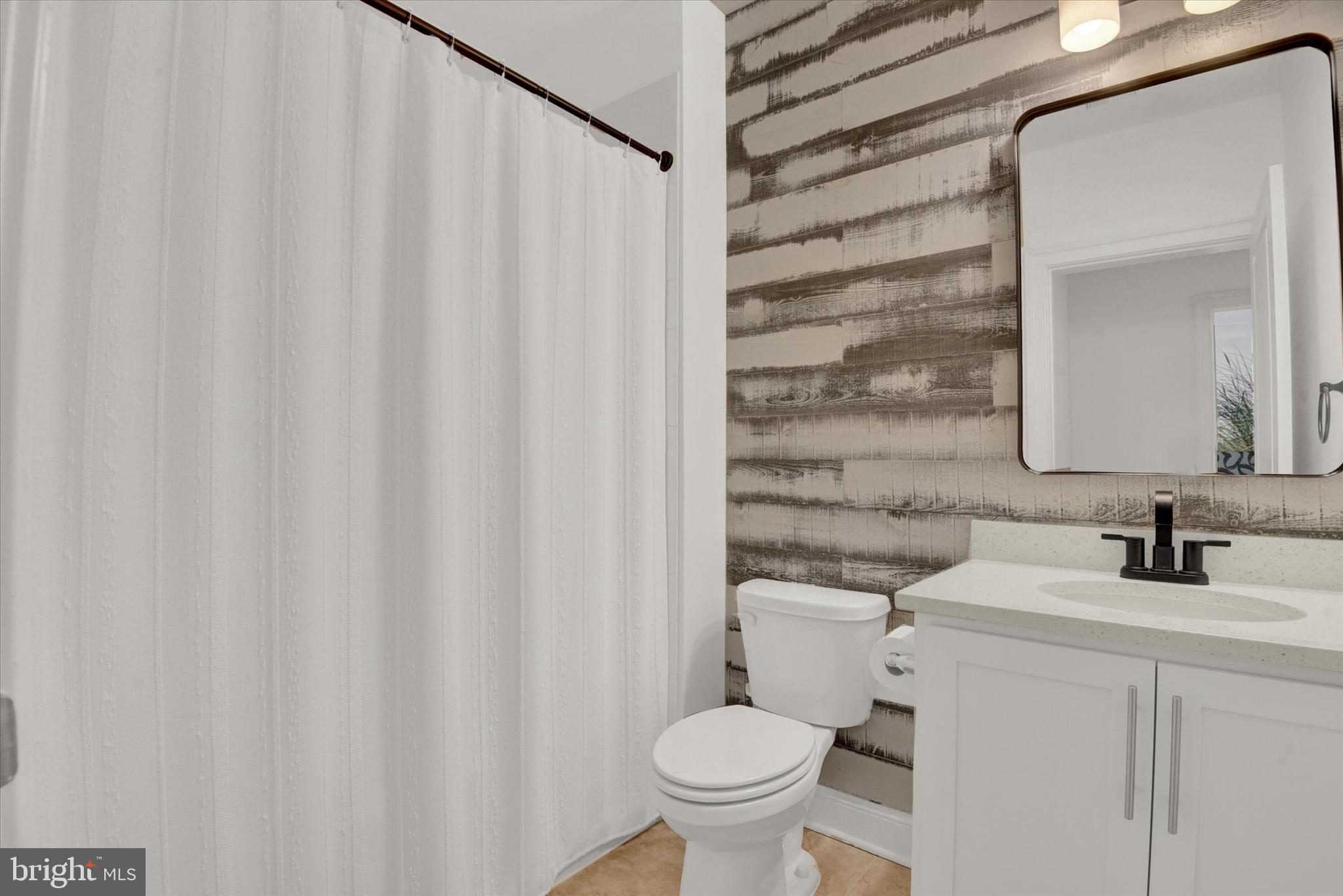 STONEGATE - Residential
