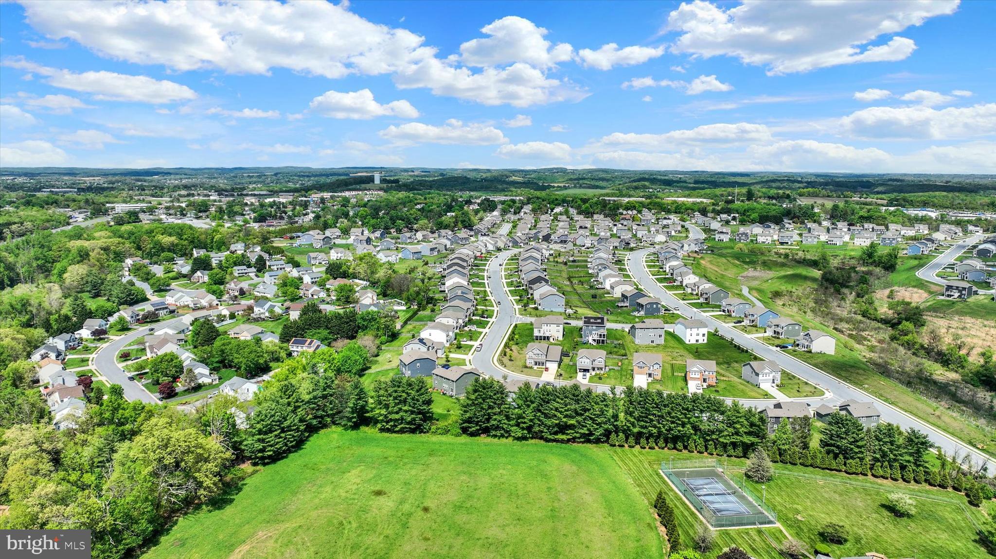 STONEGATE - Residential