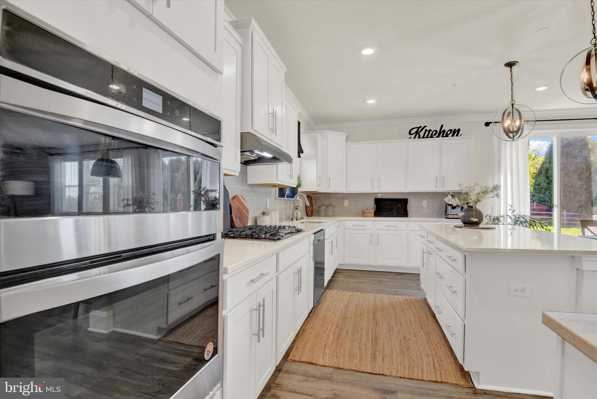 STONEGATE - Residential