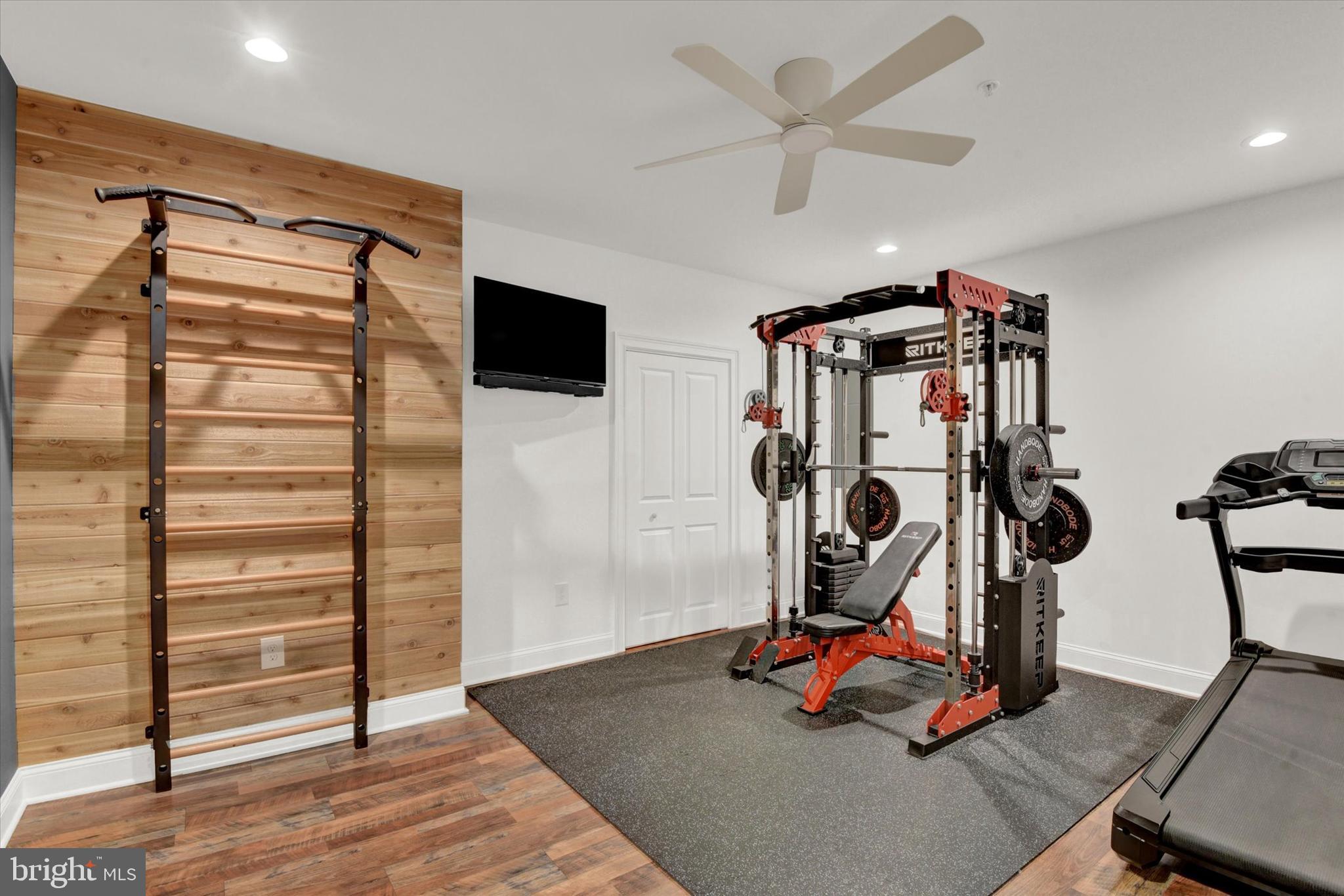STONEGATE - Residential