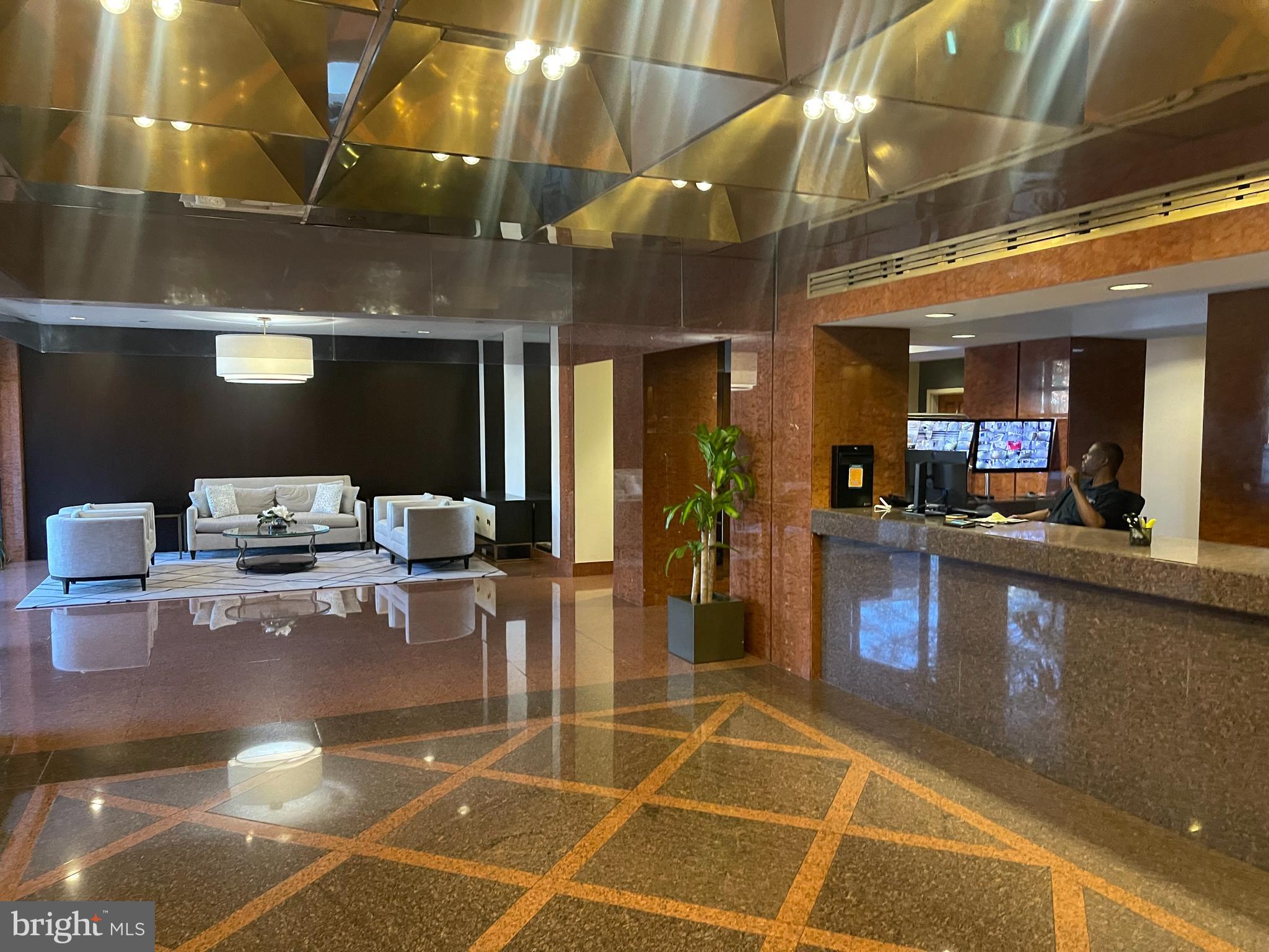 ATRIUM - Residential