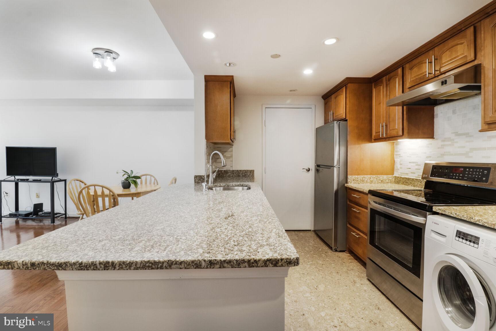 1530 KEY BOULEVARD 705