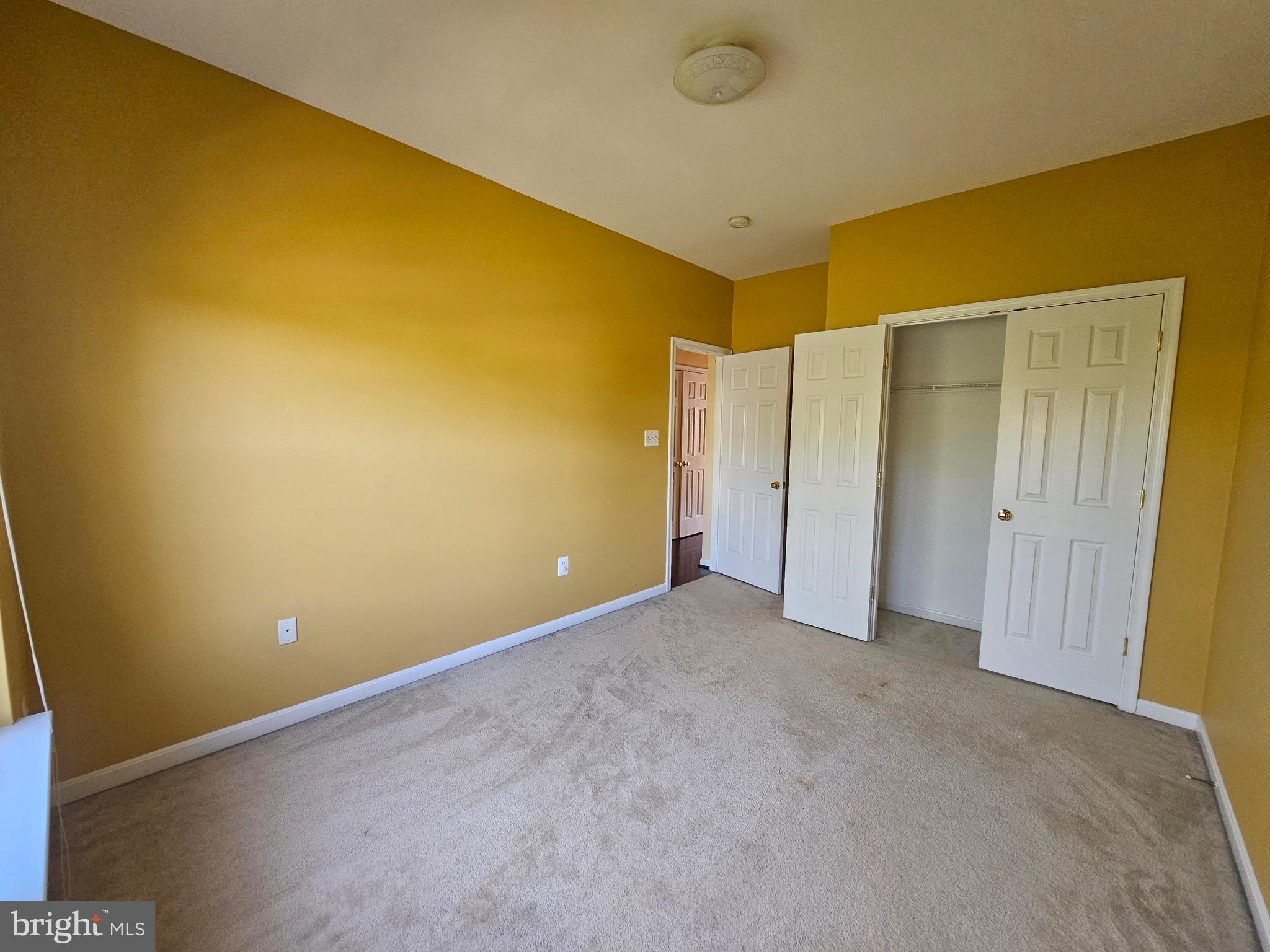 ASHBROOK VILLAGE - Residential Lease