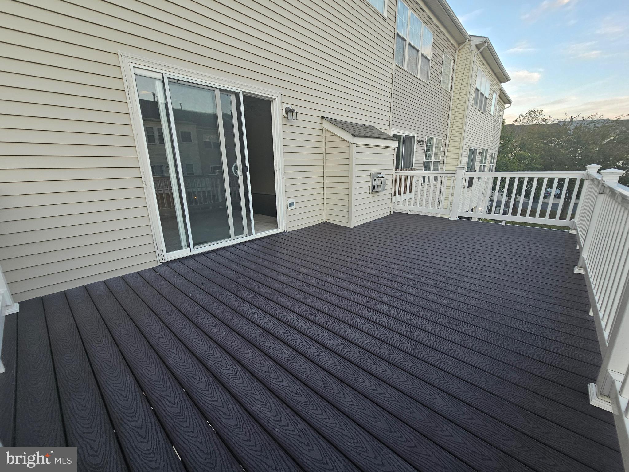 ASHBROOK VILLAGE - Residential Lease