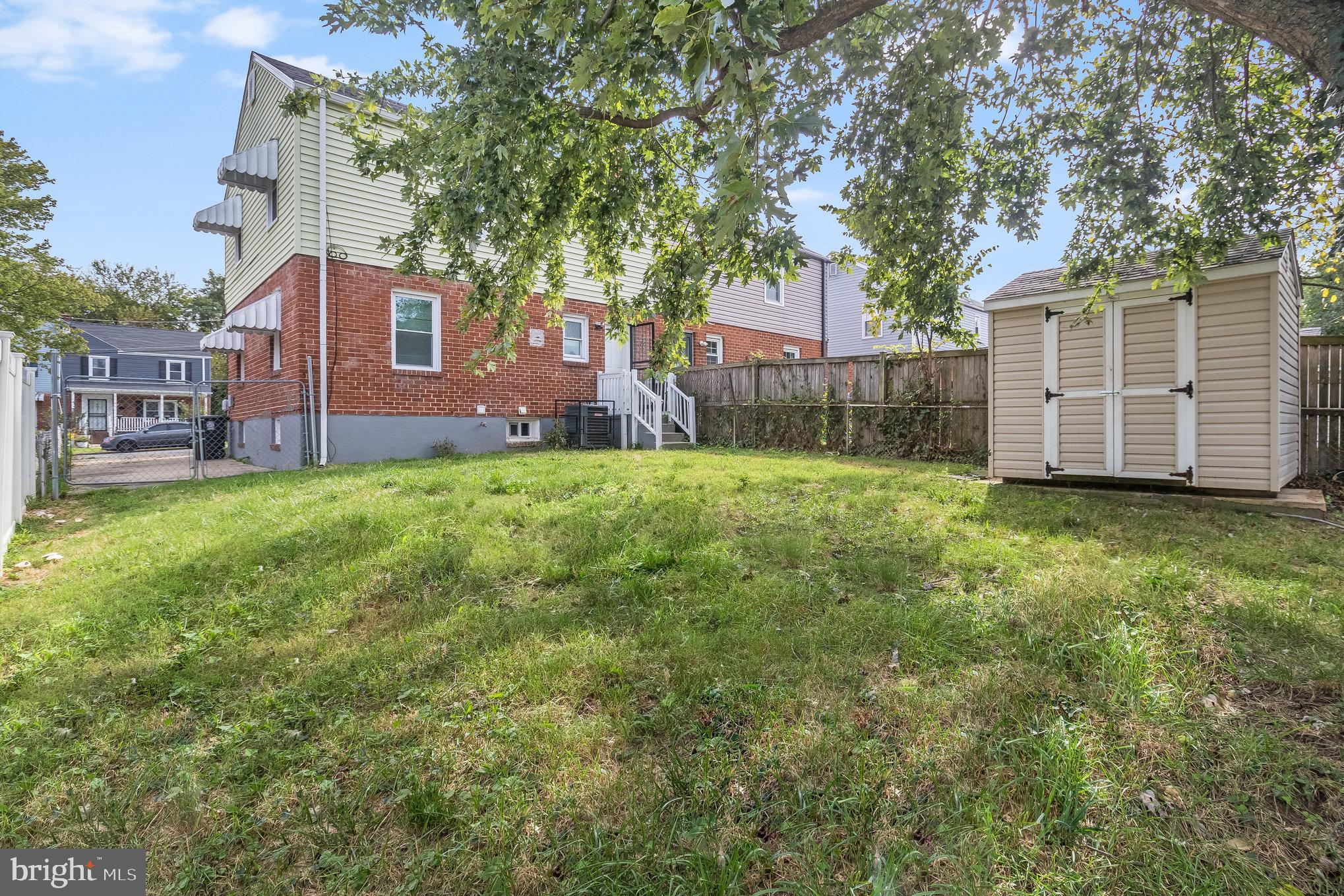 HIGHLAND GARDENS - Residential