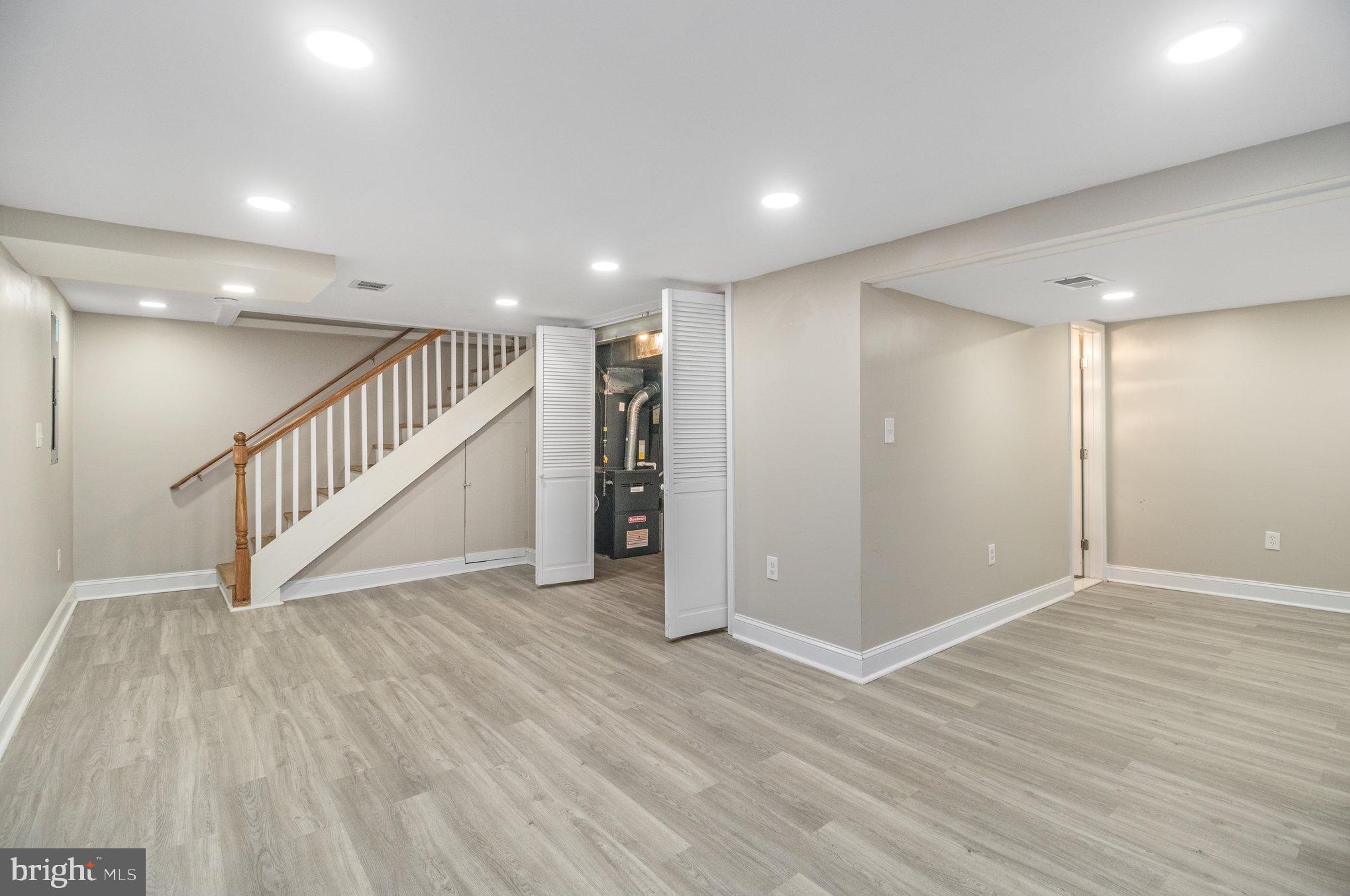 HIGHLAND GARDENS - Residential