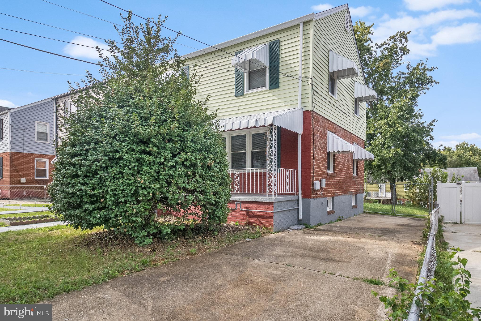 HIGHLAND GARDENS - Residential